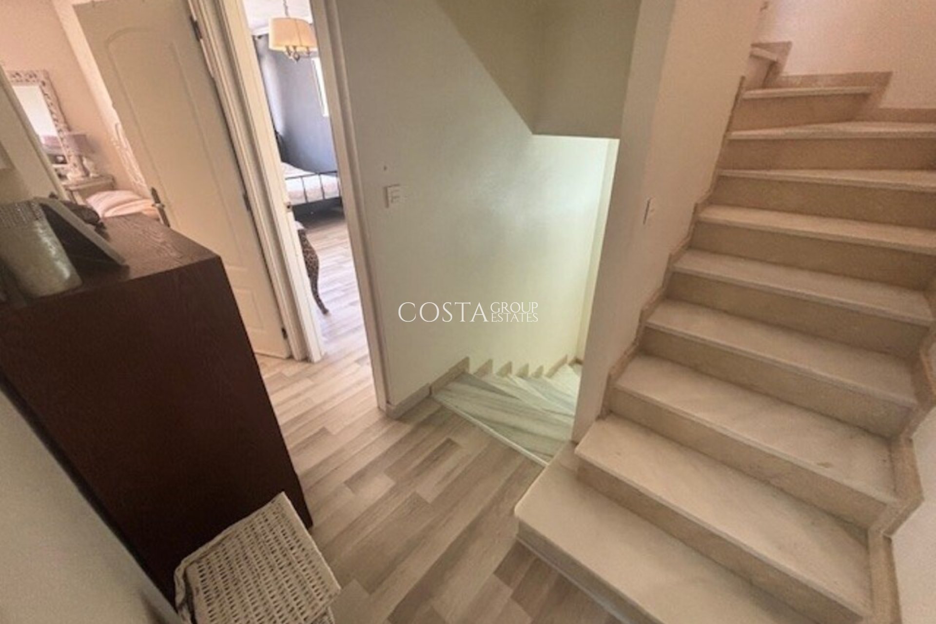 Odsprzedaż - Apartments -
Orihuela Costa - La Florida