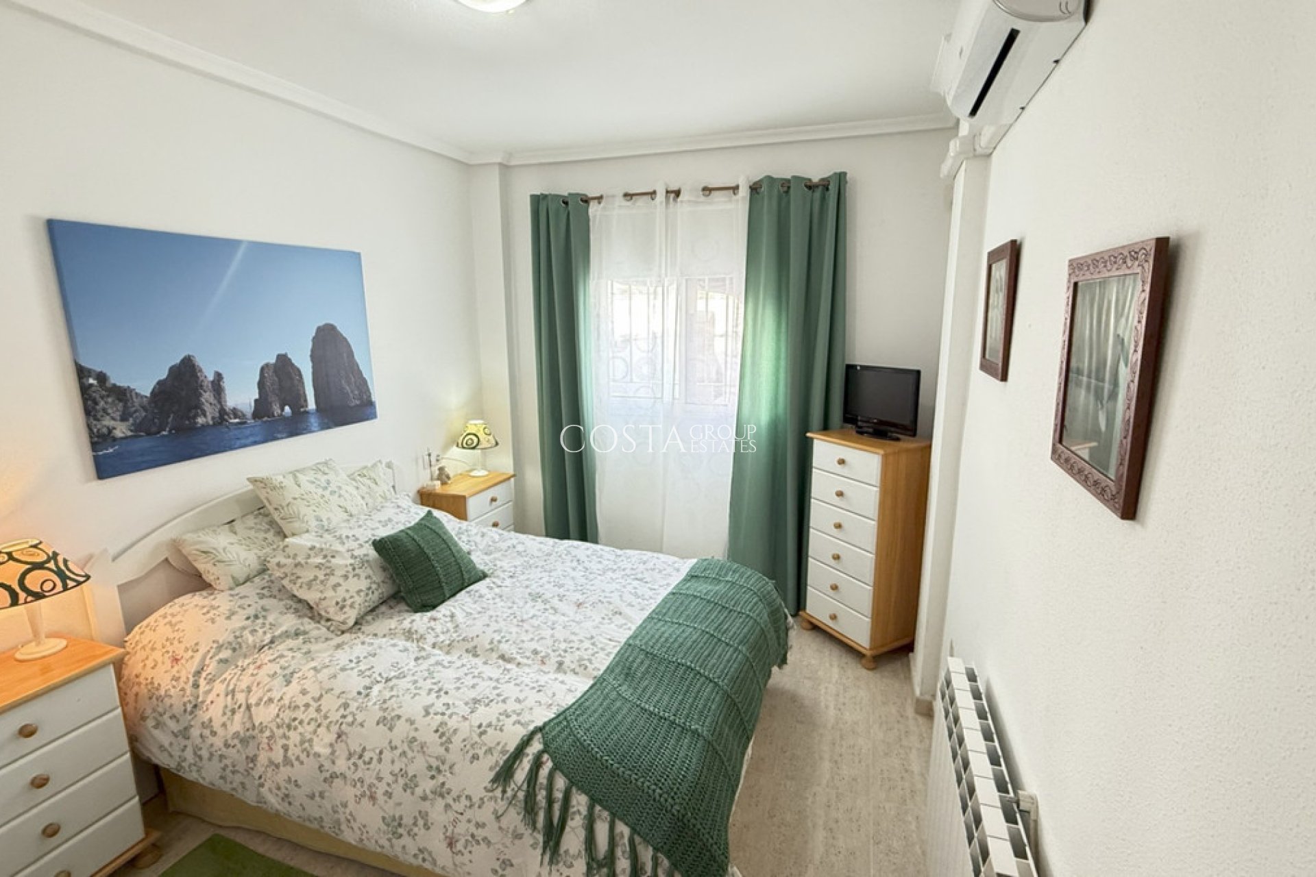 Odsprzedaż - Apartments -
Orihuela Costa - La Zenia