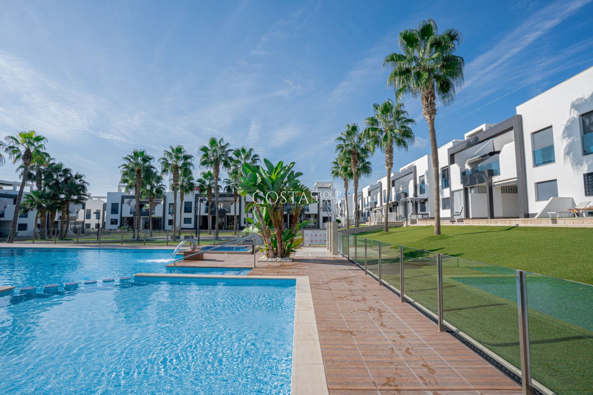 Odsprzedaż - Apartments -
Orihuela Costa - La Zenia