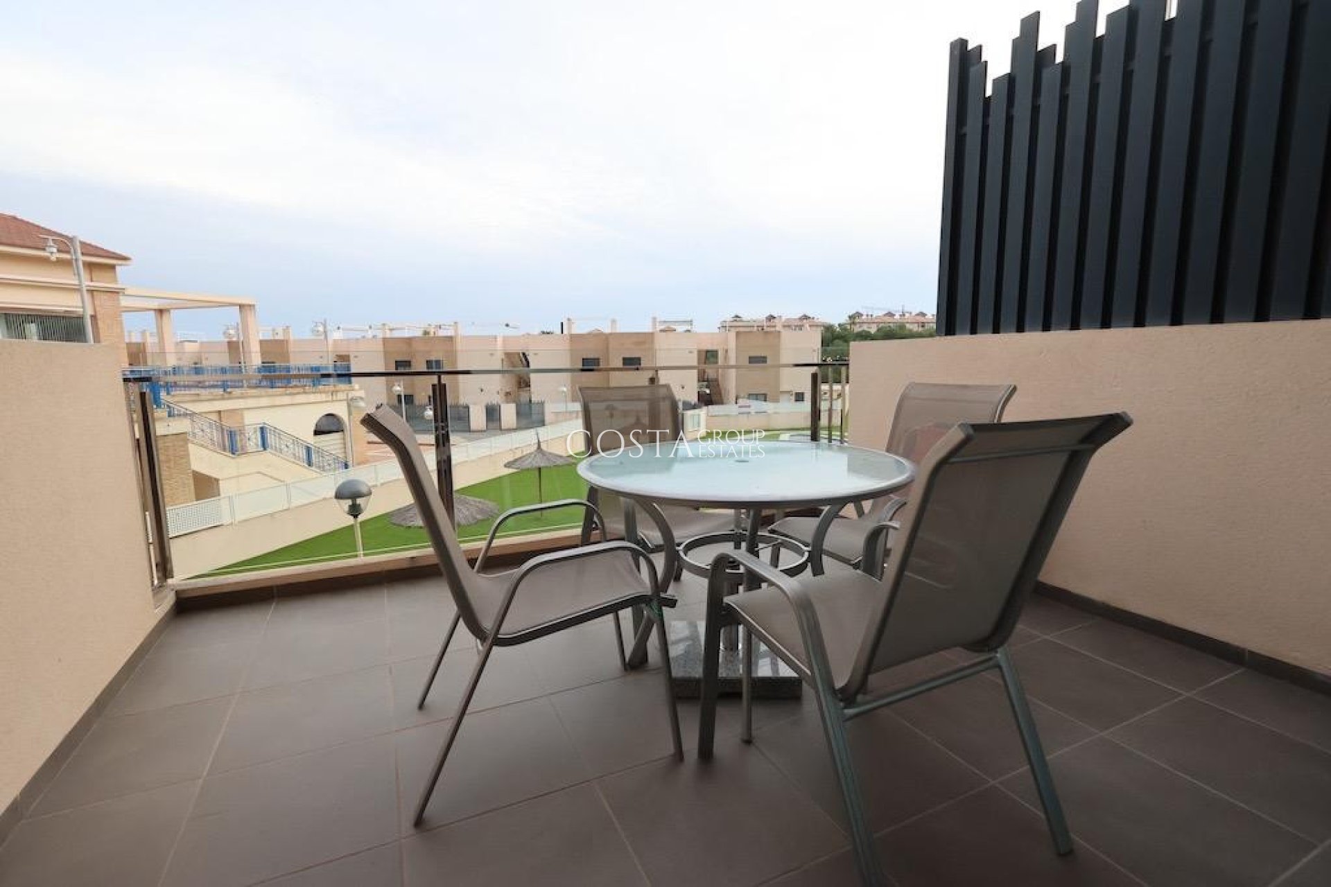 Odsprzedaż - Apartments -
Orihuela Costa - La Zenia