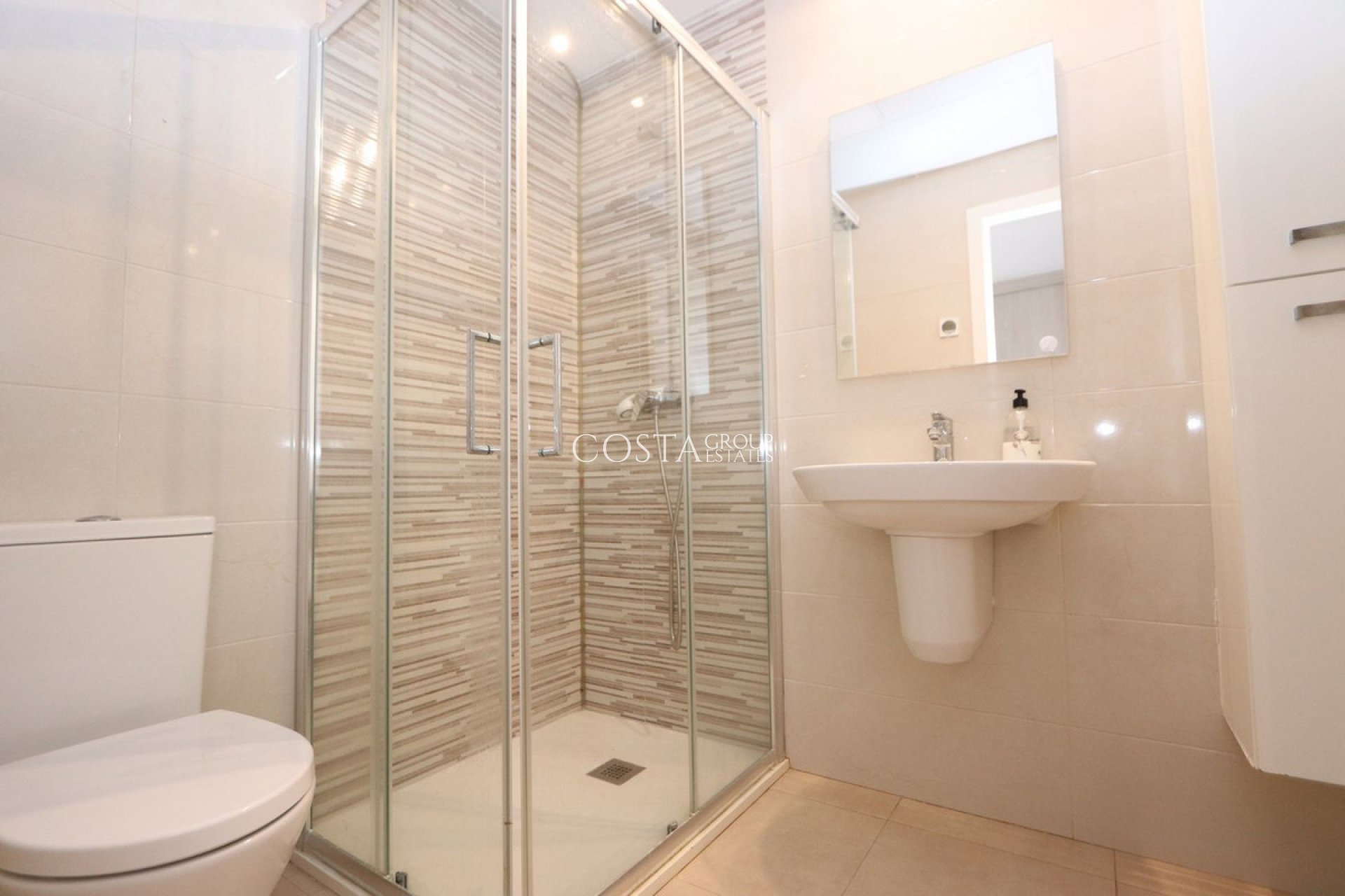 Odsprzedaż - Apartments -
Orihuela Costa - Lomas de Cabo Roig