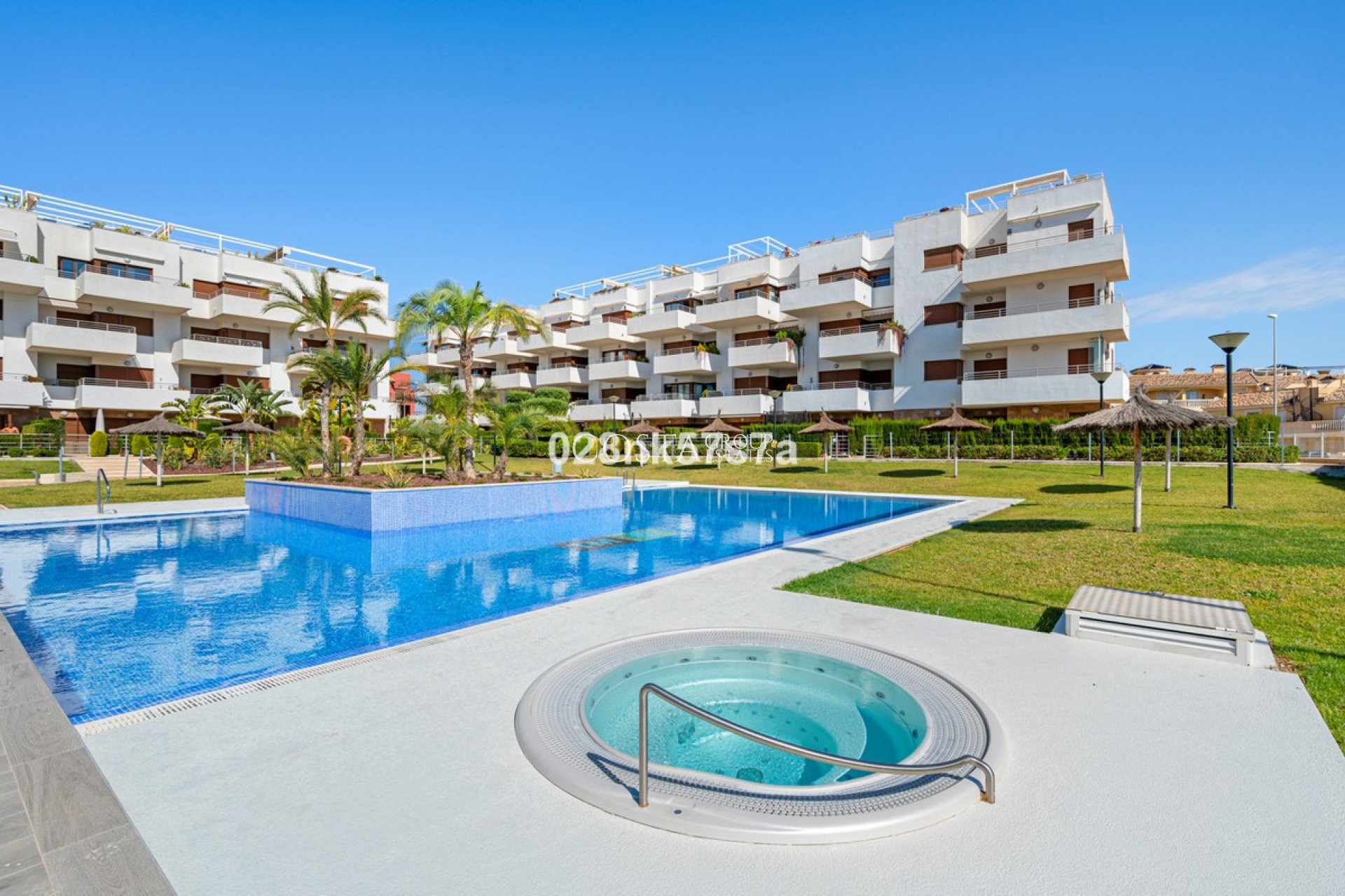 Odsprzedaż - Apartments -
Orihuela Costa - Lomas de Cabo Roig