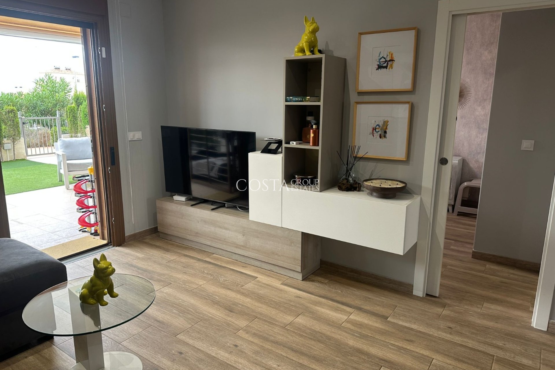 Odsprzedaż - Apartments -
Orihuela Costa - Los Dolses