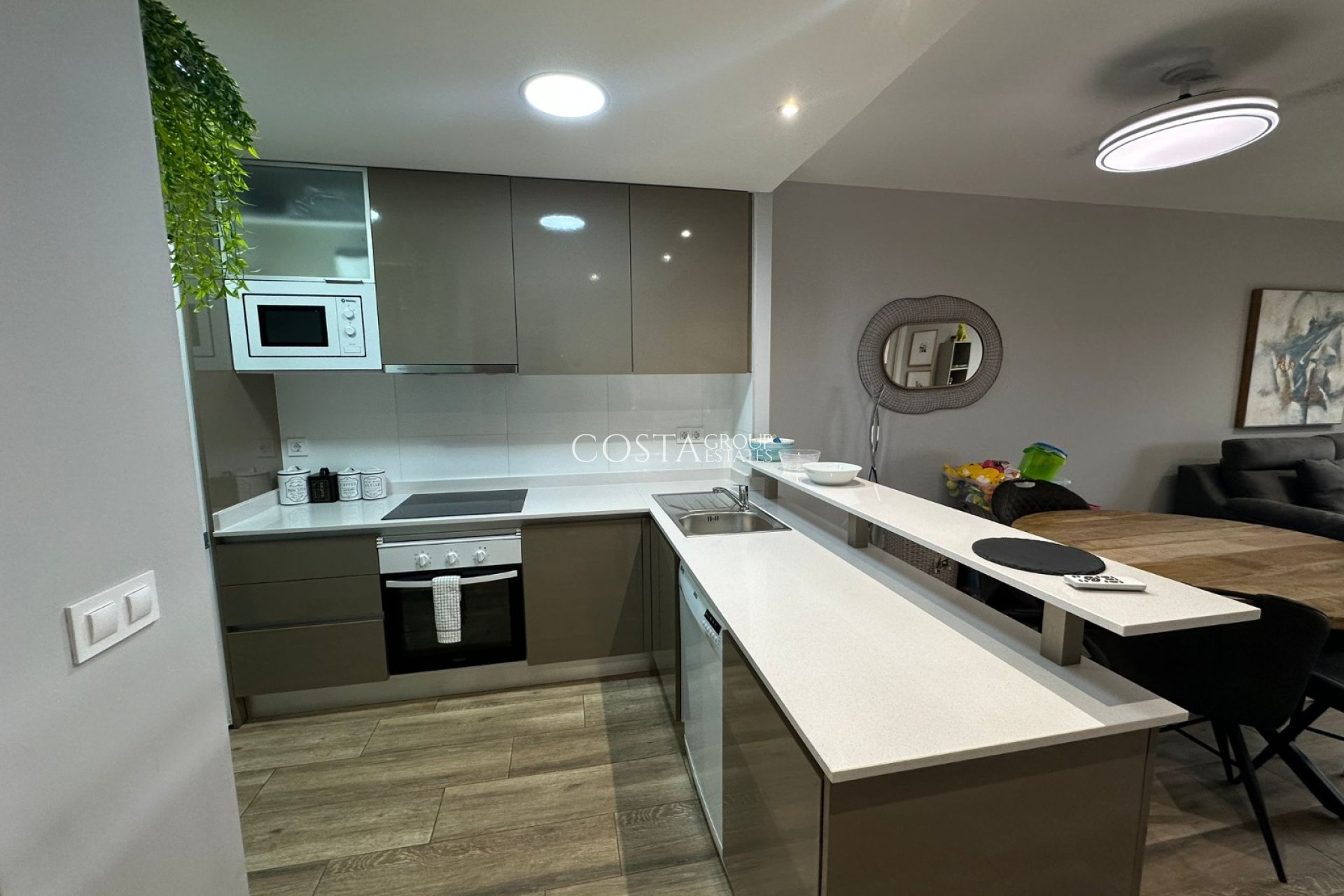 Odsprzedaż - Apartments -
Orihuela Costa - Los Dolses