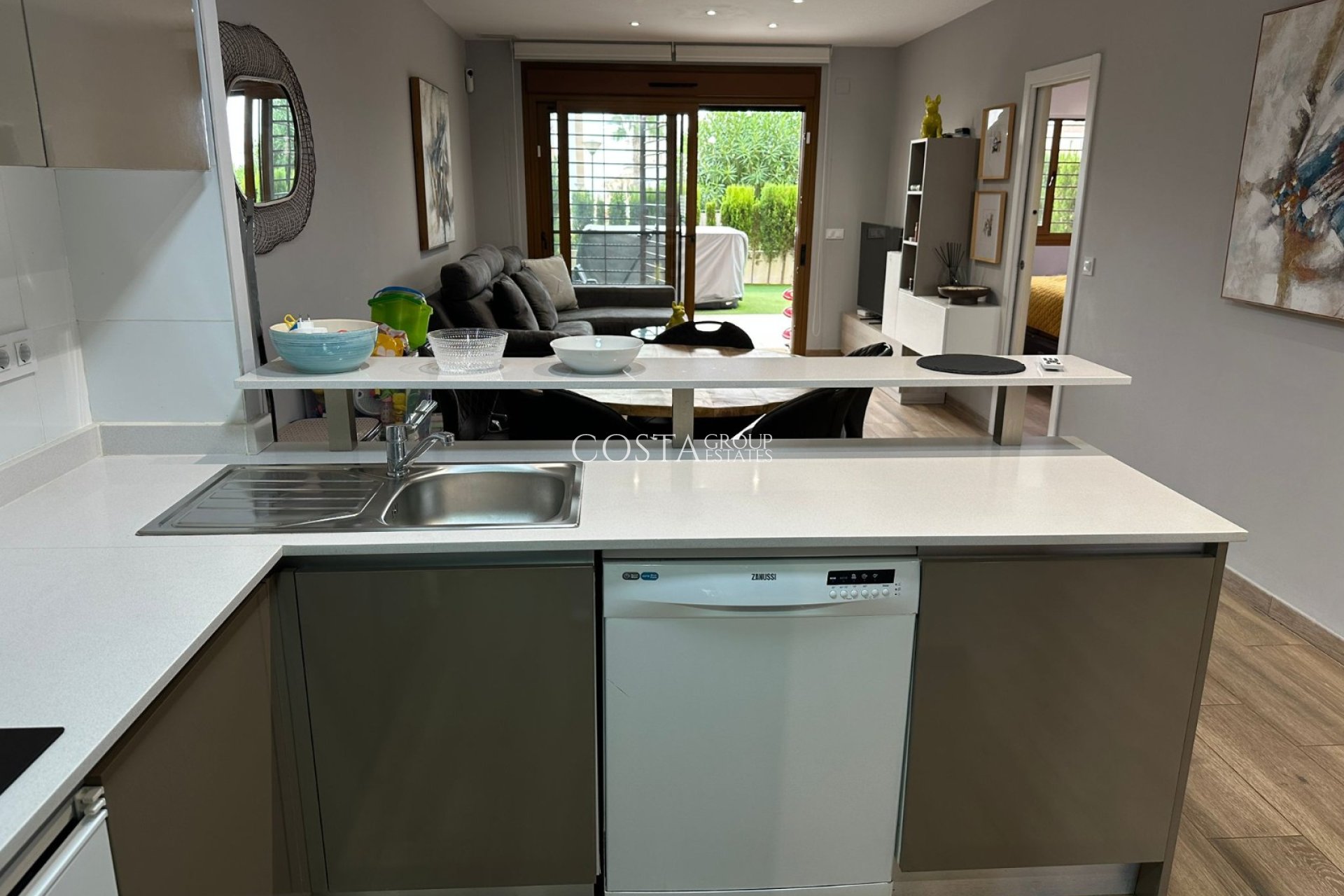 Odsprzedaż - Apartments -
Orihuela Costa - Los Dolses