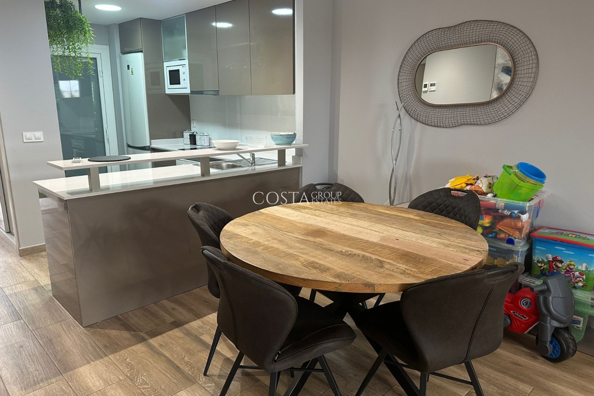 Odsprzedaż - Apartments -
Orihuela Costa - Los Dolses
