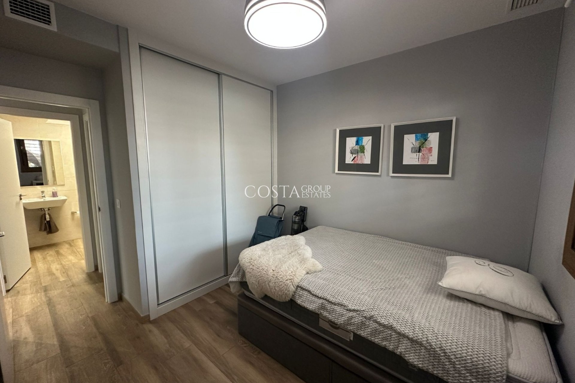 Odsprzedaż - Apartments -
Orihuela Costa - Los Dolses