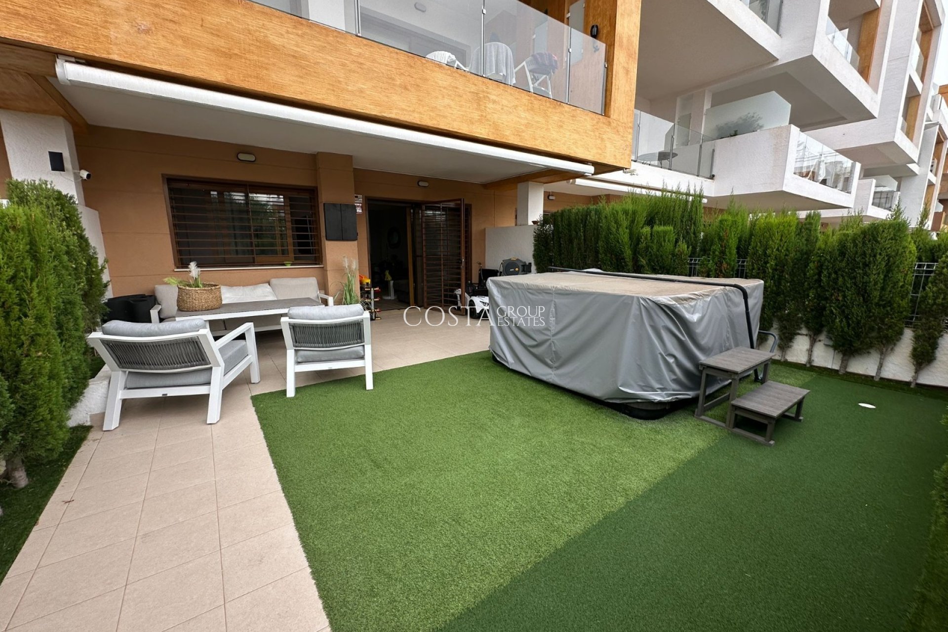 Odsprzedaż - Apartments -
Orihuela Costa - Los Dolses