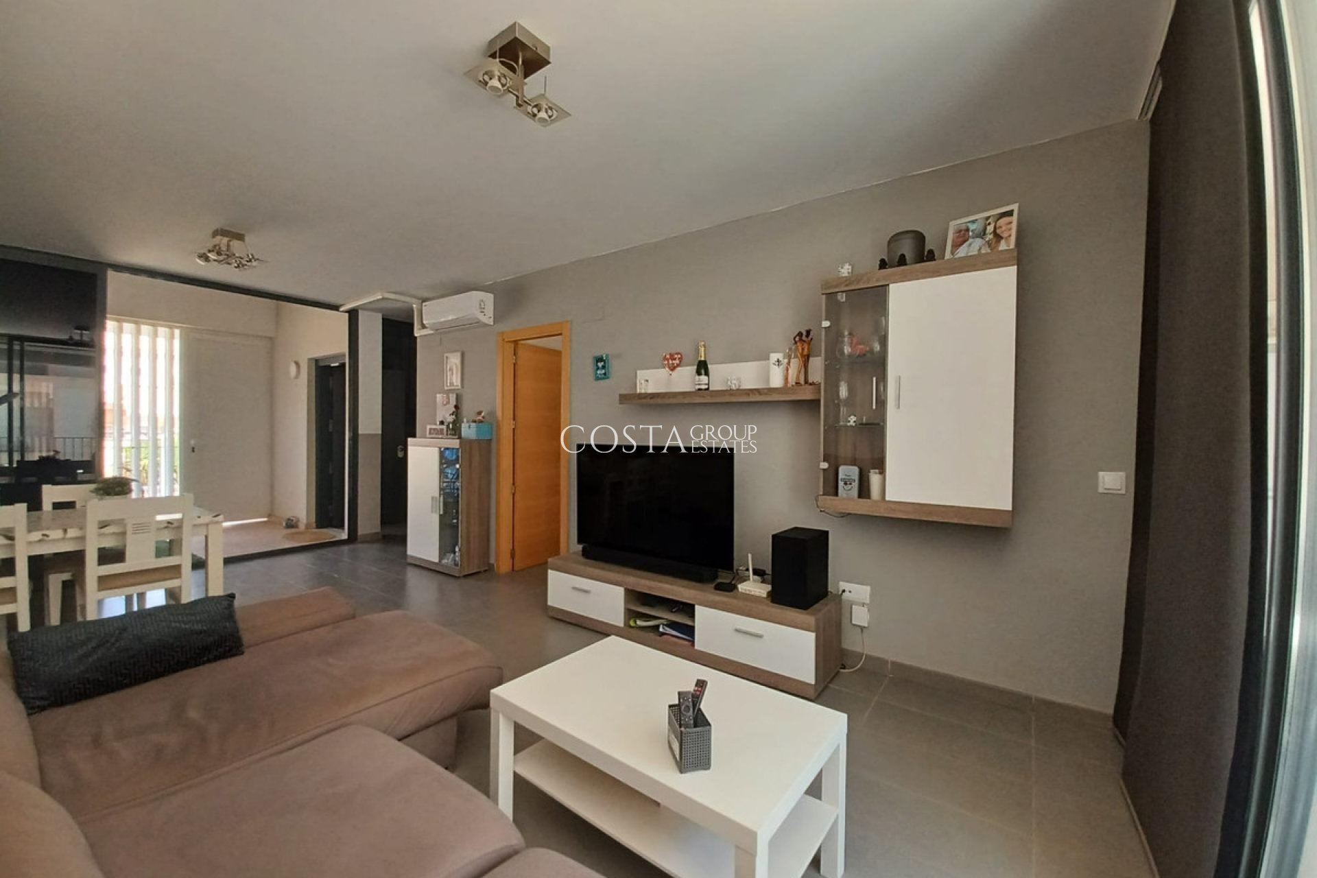 Odsprzedaż - Apartments -
Orihuela Costa - Los Dolses