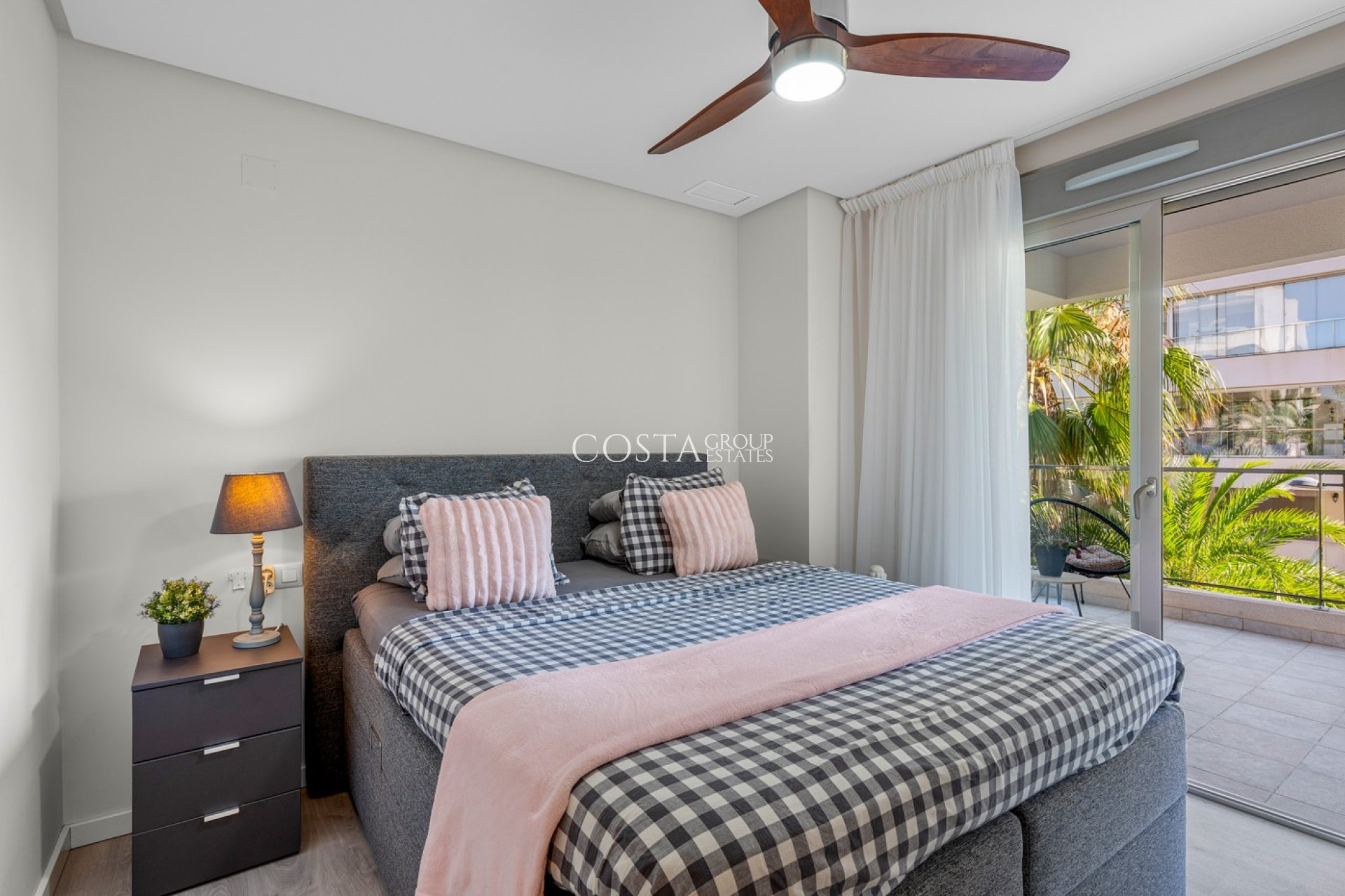 Odsprzedaż - Apartments -
Orihuela Costa - Los Dolses