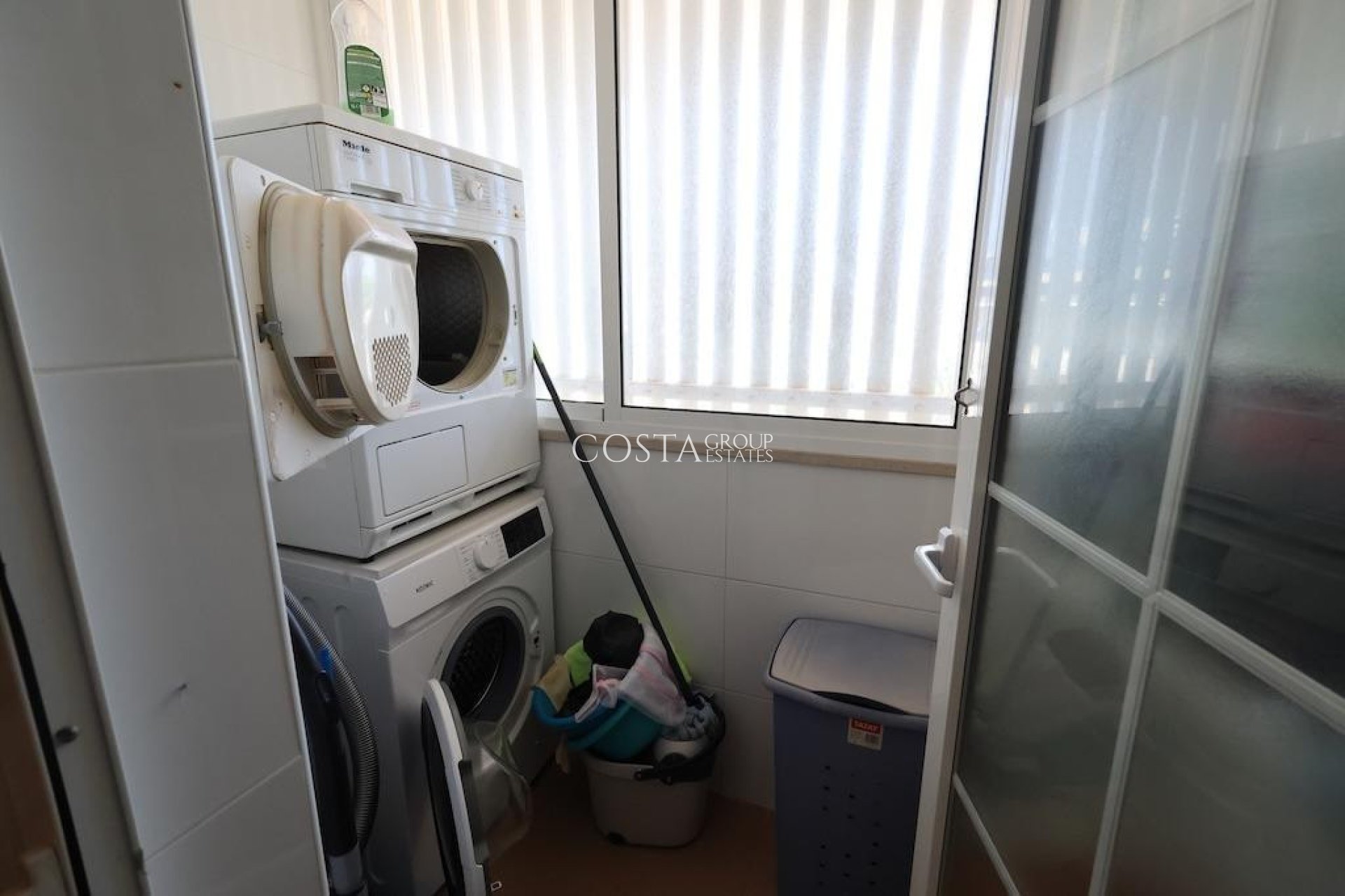 Odsprzedaż - Apartments -
Orihuela Costa - Mil Palmeras