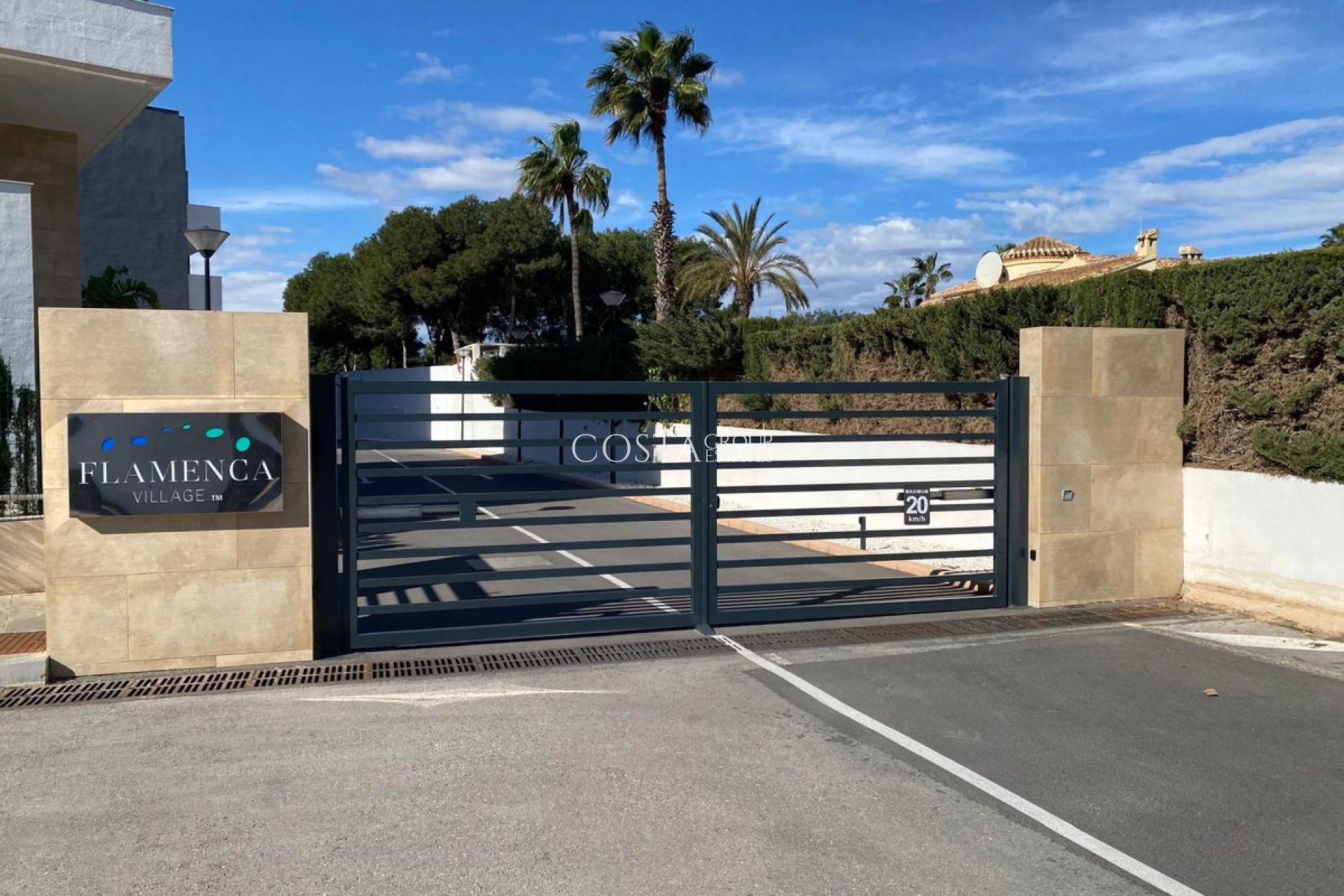 Odsprzedaż - Apartments -
Orihuela Costa - Playa Flamenca