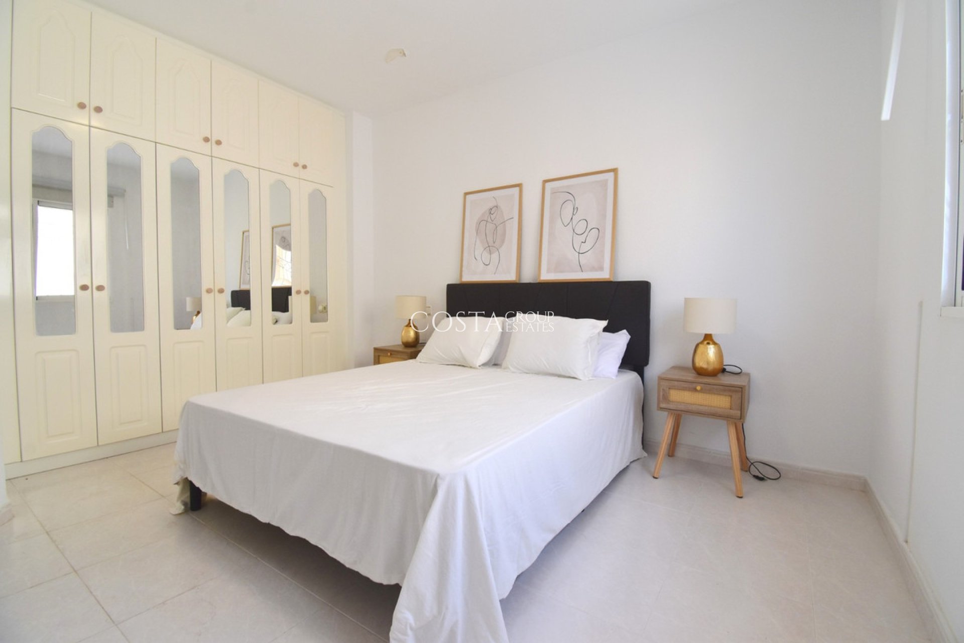 Odsprzedaż - Apartments -
Orihuela Costa - Playa Flamenca