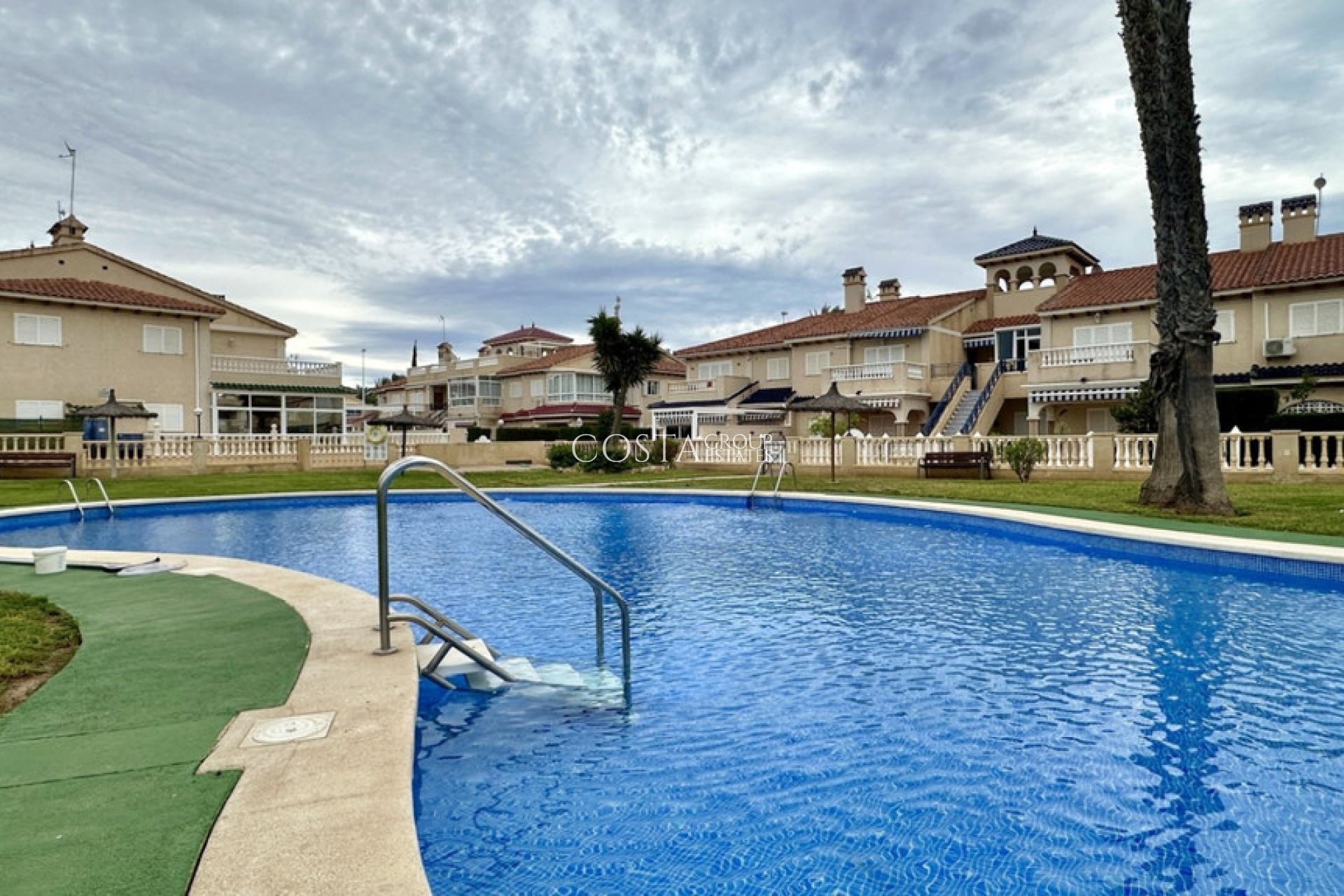 Odsprzedaż - Apartments -
Orihuela Costa - Playa Flamenca