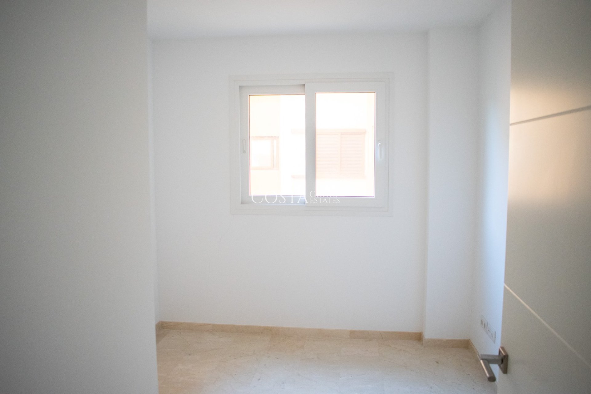 Odsprzedaż - Apartments -
Orihuela Costa - Punta Prima