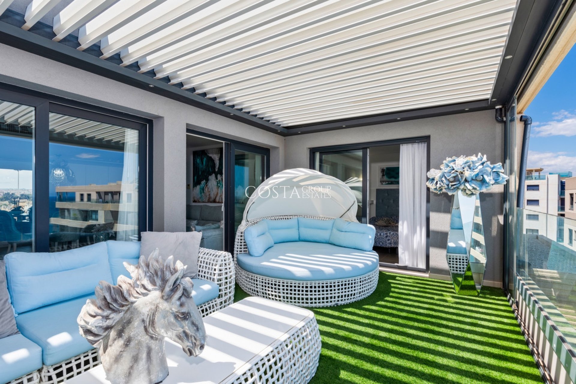 Odsprzedaż - Apartments -
Orihuela Costa - Punta Prima