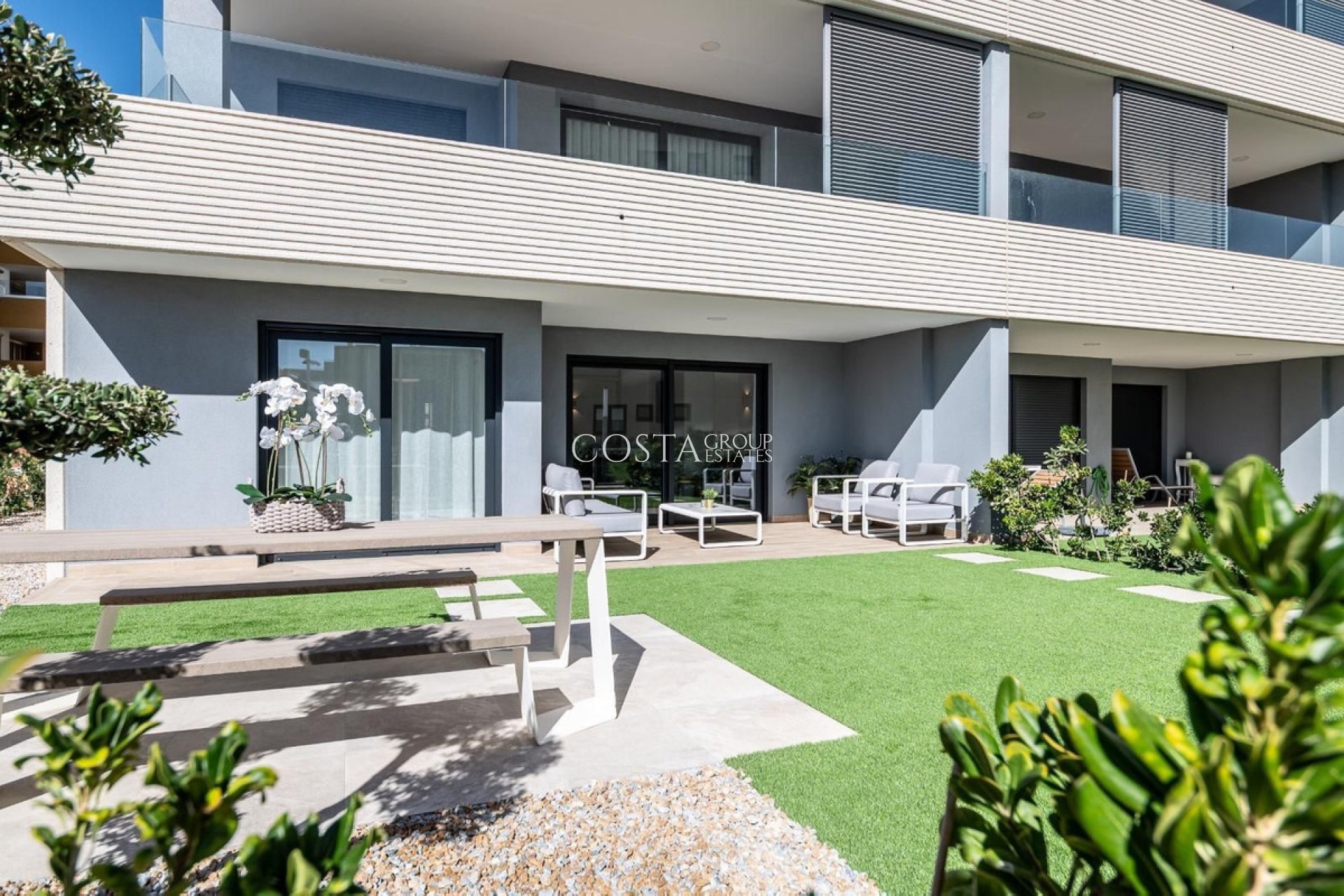 Odsprzedaż - Apartments -
Orihuela Costa - Punta Prima