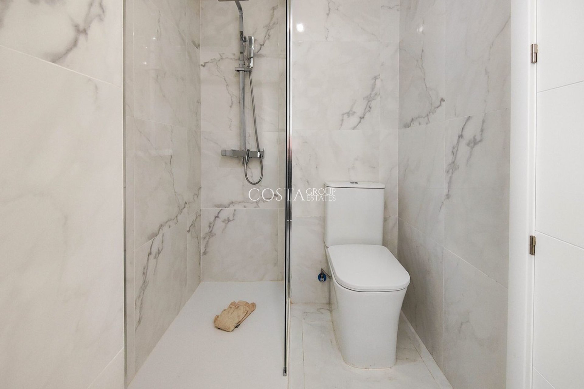 Odsprzedaż - Apartments -
Orihuela Costa - Punta Prima