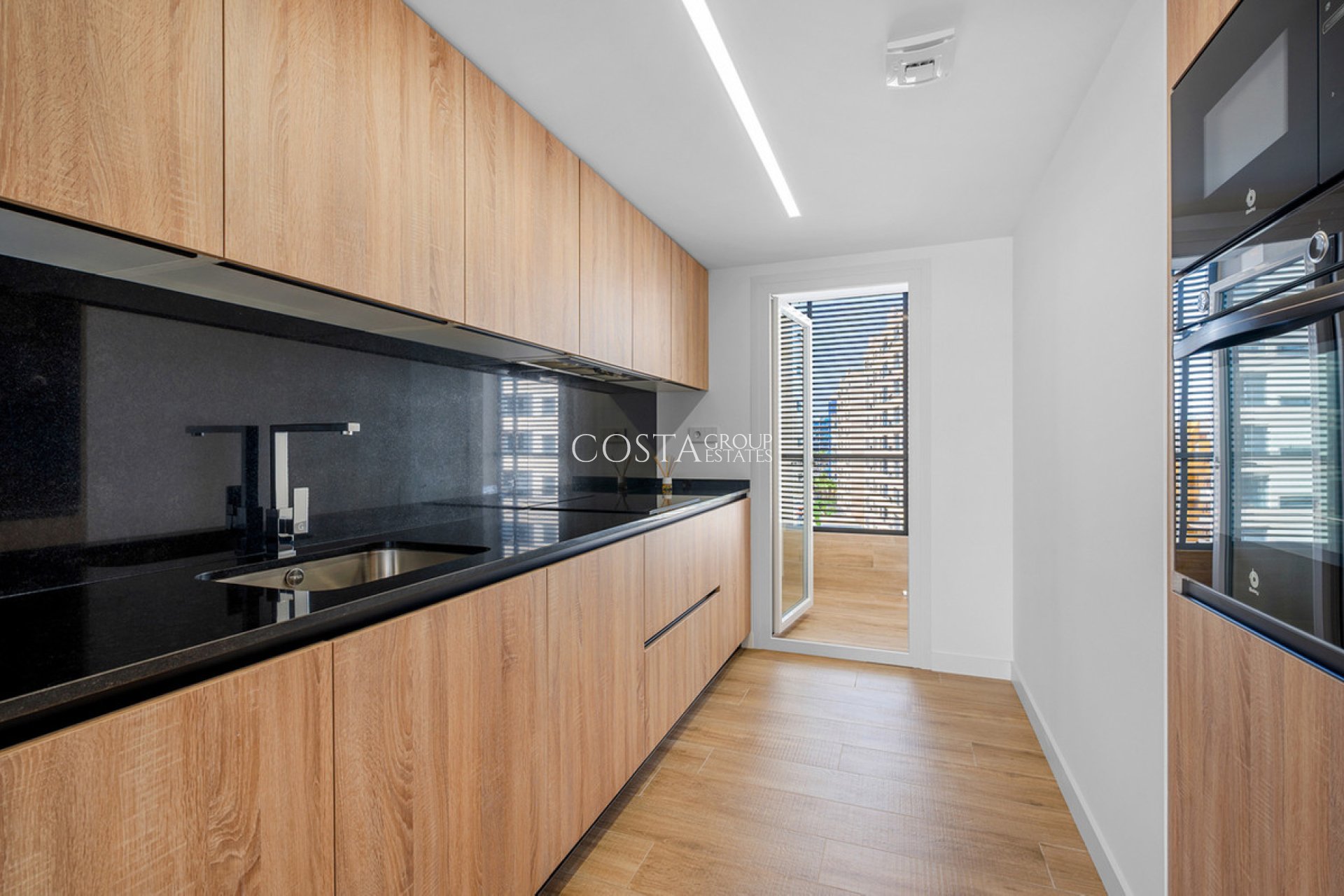 Odsprzedaż - Apartments -
Orihuela Costa - Punta Prima