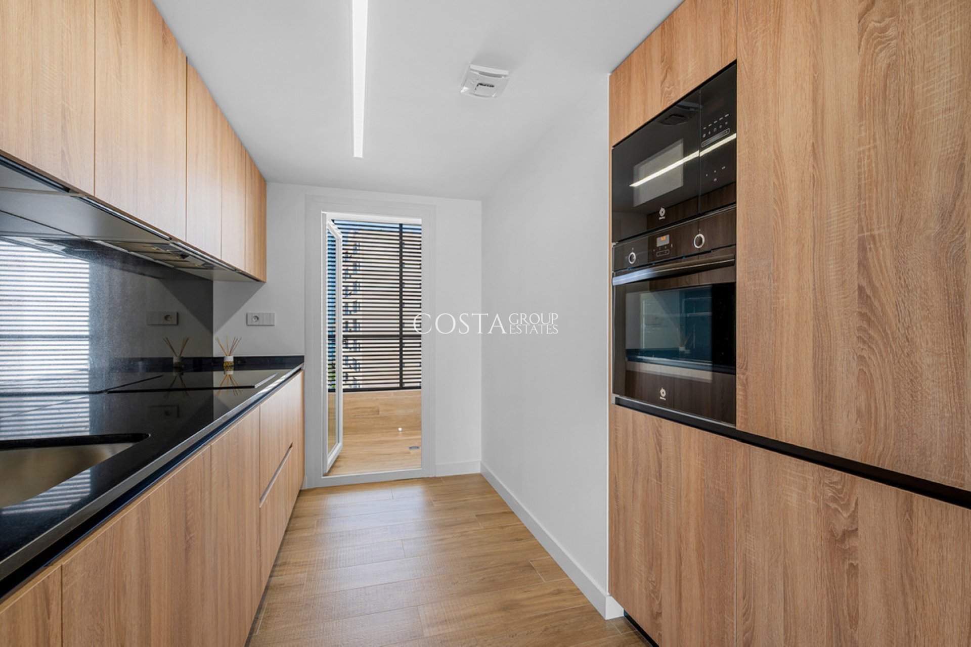 Odsprzedaż - Apartments -
Orihuela Costa - Punta Prima