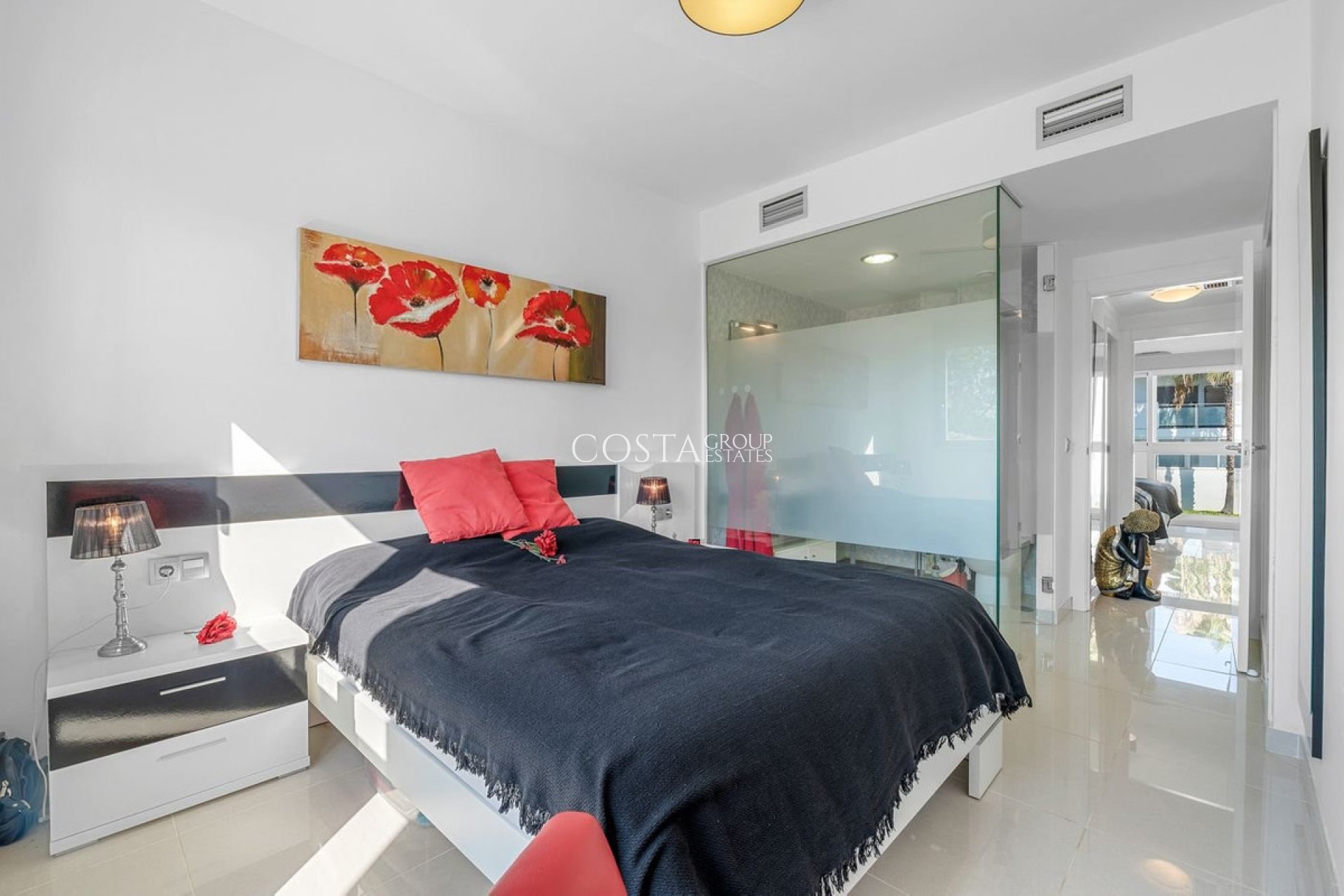 Odsprzedaż - Apartments -
Orihuela Costa - Punta Prima