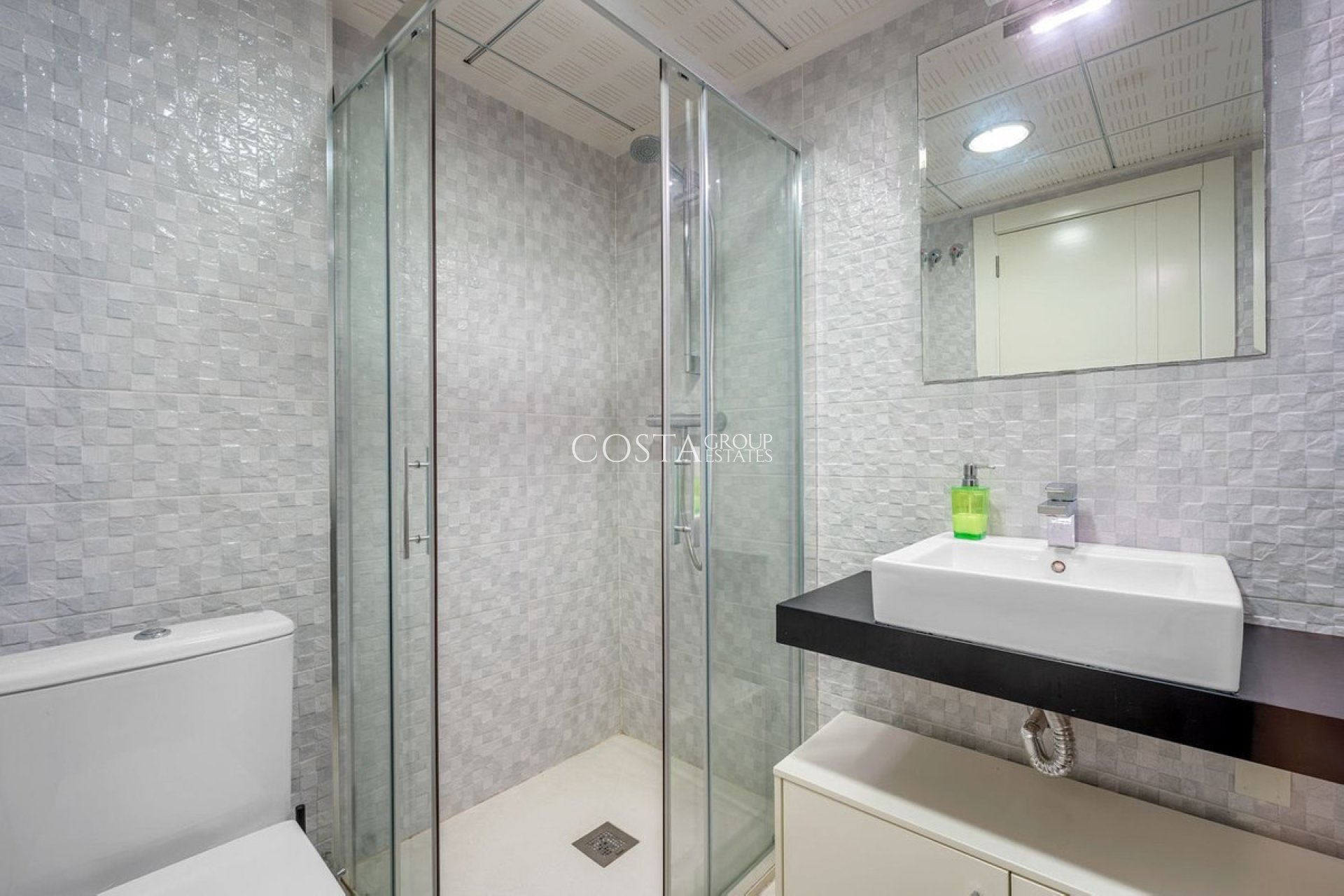 Odsprzedaż - Apartments -
Orihuela Costa - Punta Prima