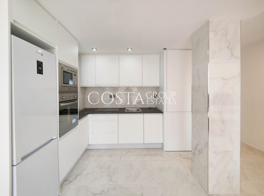 Odsprzedaż - Apartments -
Orihuela Costa - Punta Prima