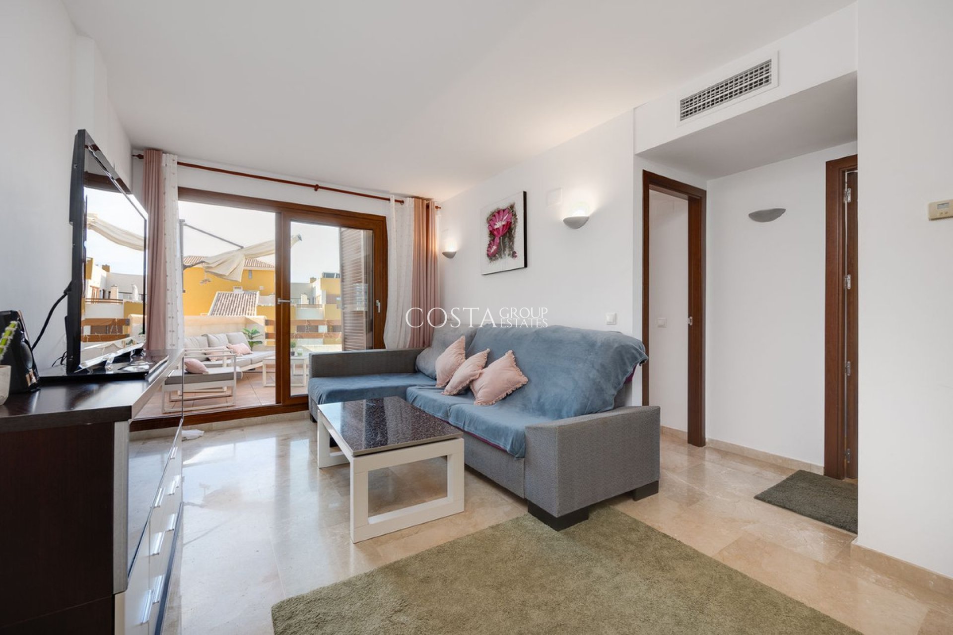 Odsprzedaż - Apartments -
Orihuela Costa - Punta Prima