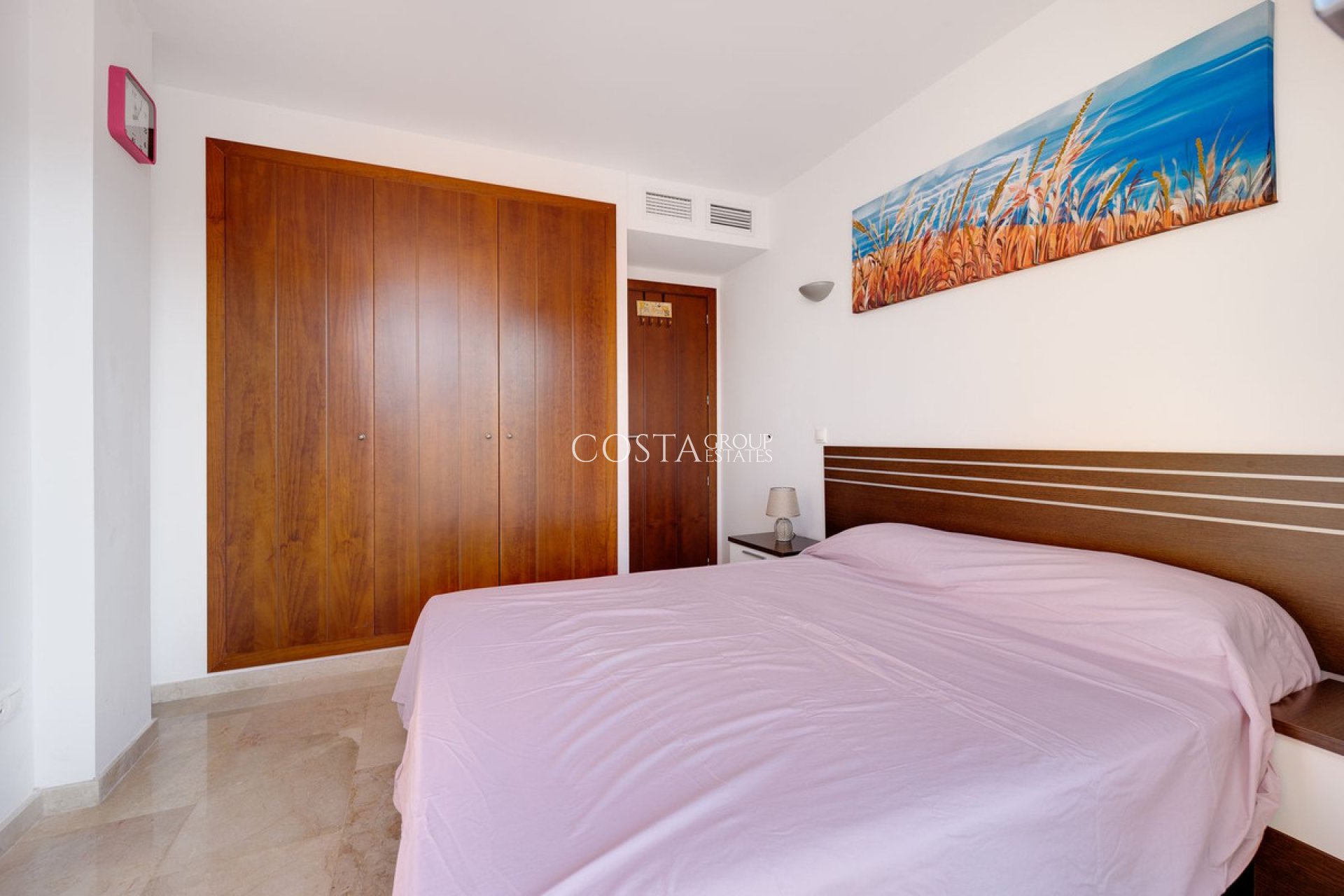 Odsprzedaż - Apartments -
Orihuela Costa - Punta Prima