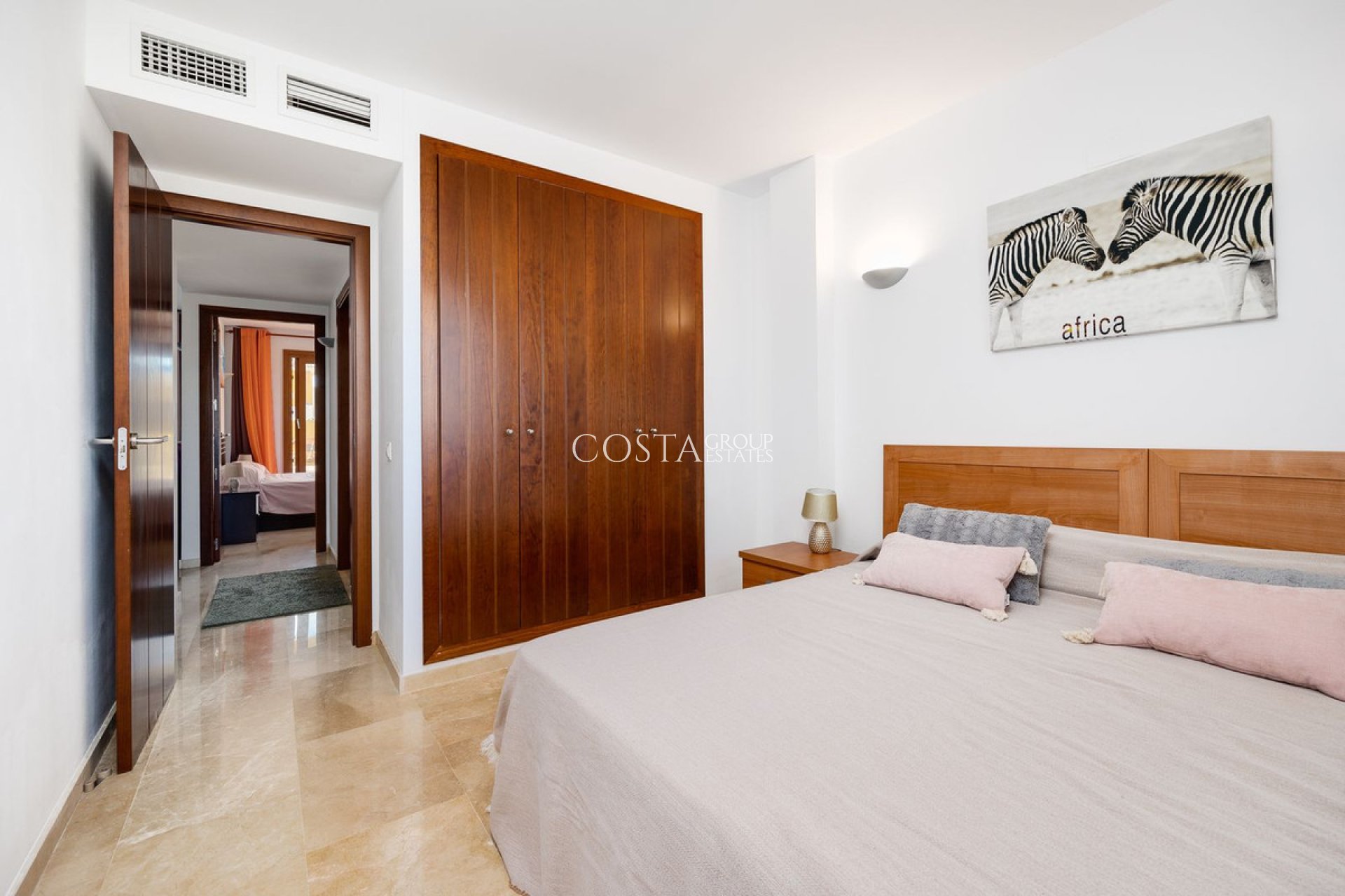Odsprzedaż - Apartments -
Orihuela Costa - Punta Prima
