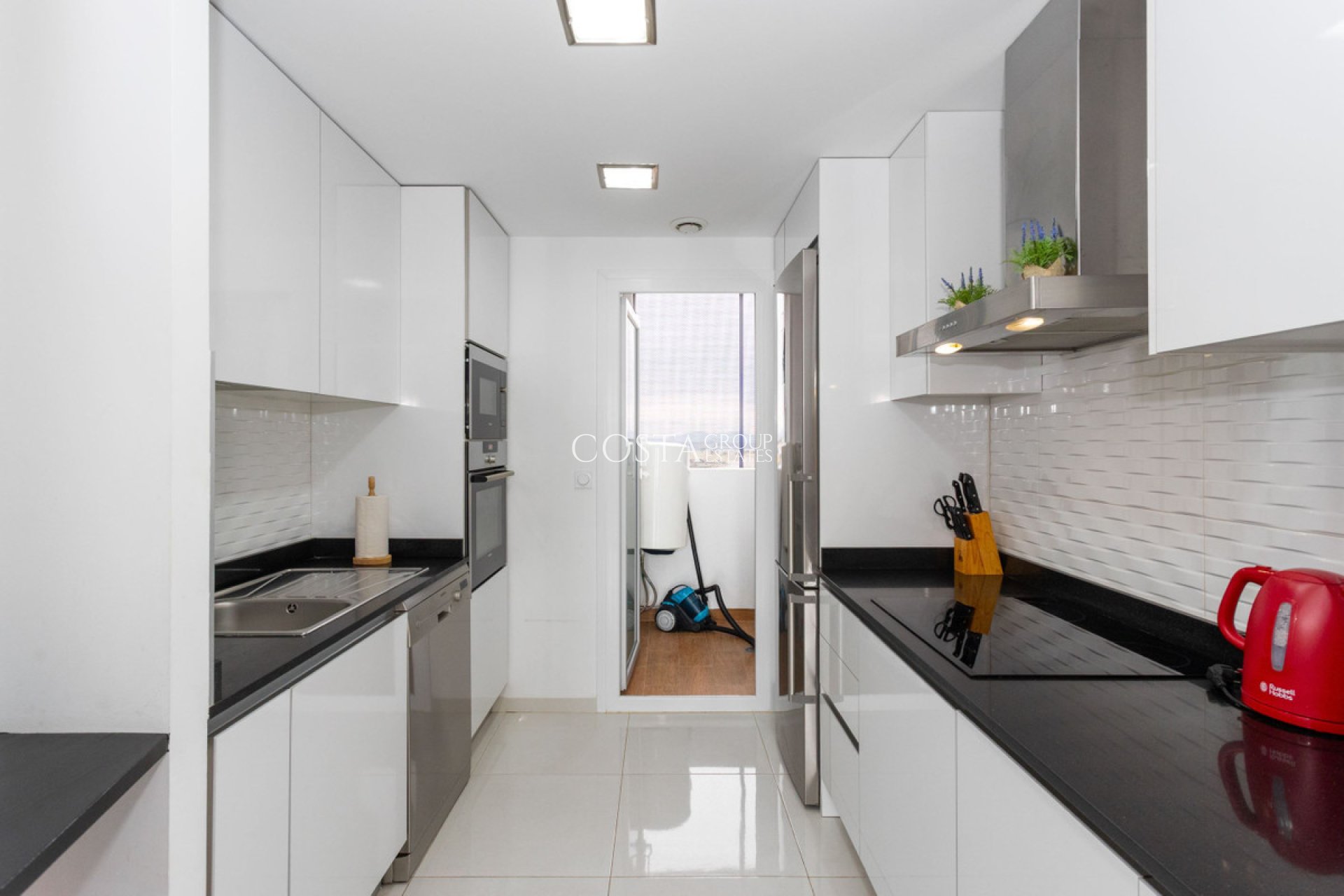 Odsprzedaż - Apartments -
Orihuela Costa - Punta Prima