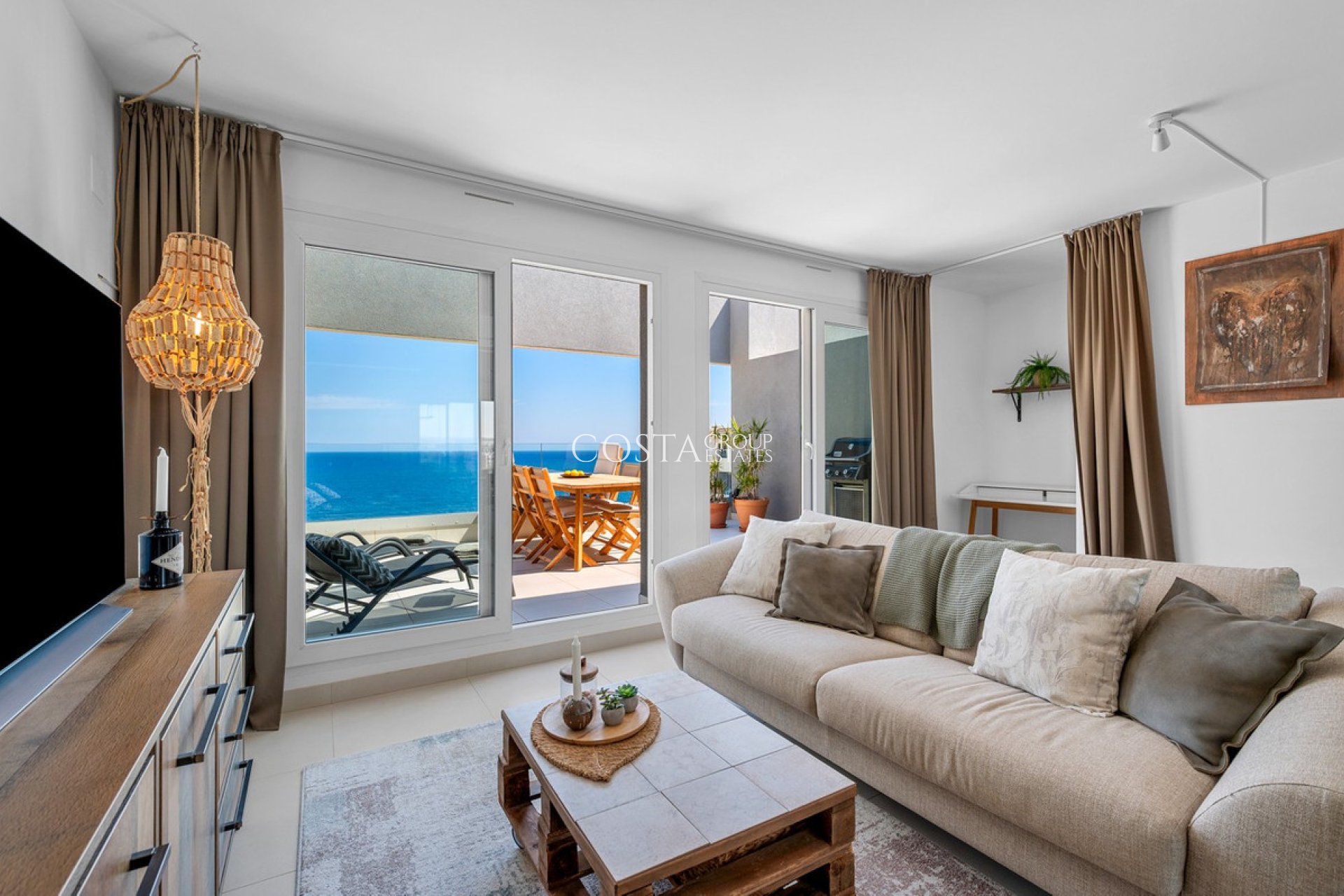 Odsprzedaż - Apartments -
Orihuela Costa - Punta Prima