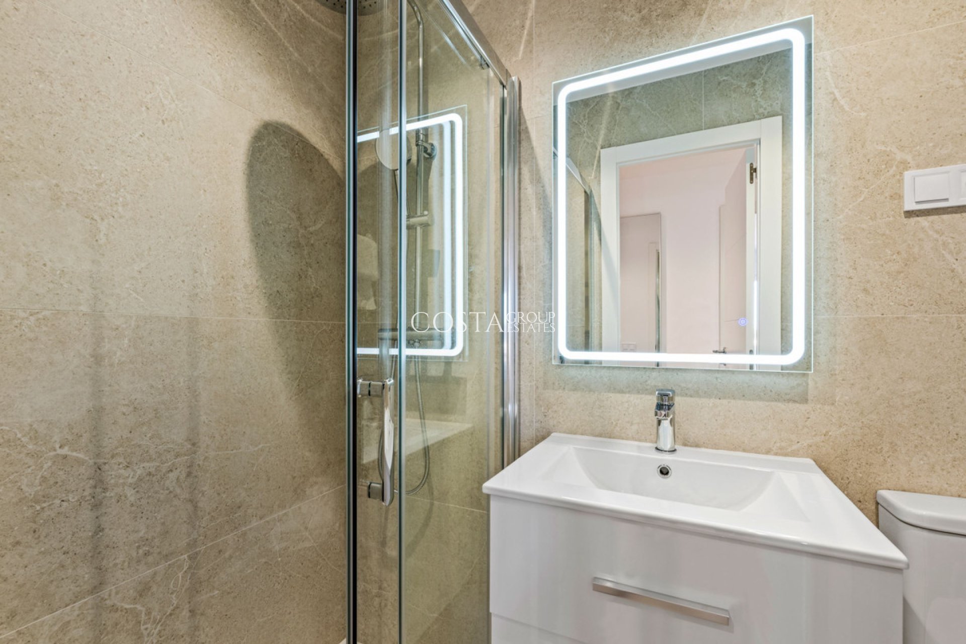 Odsprzedaż - Apartments -
Orihuela Costa - Punta Prima