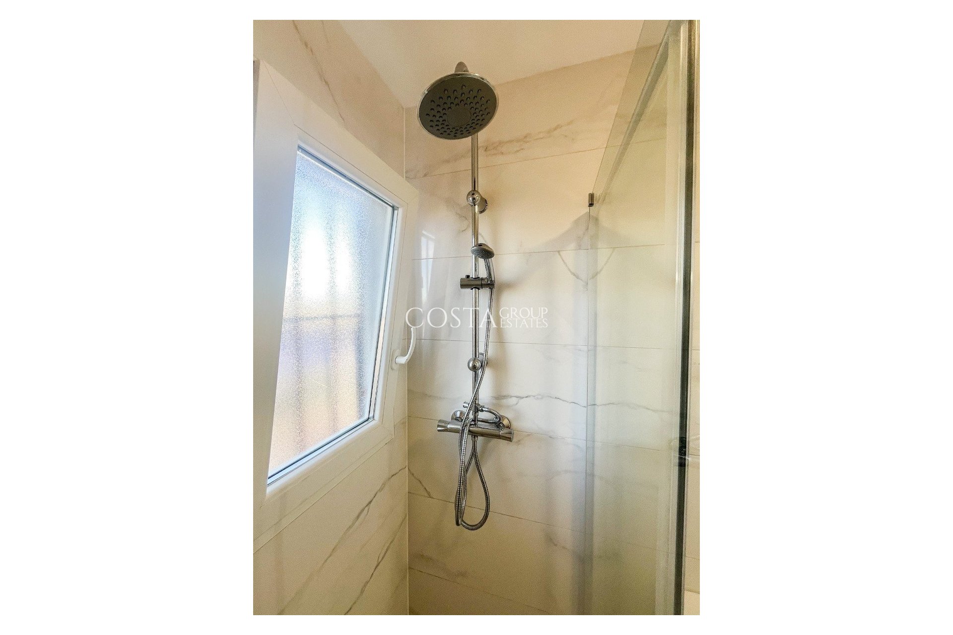 Odsprzedaż - Apartments -
Orihuela Costa - Punta Prima