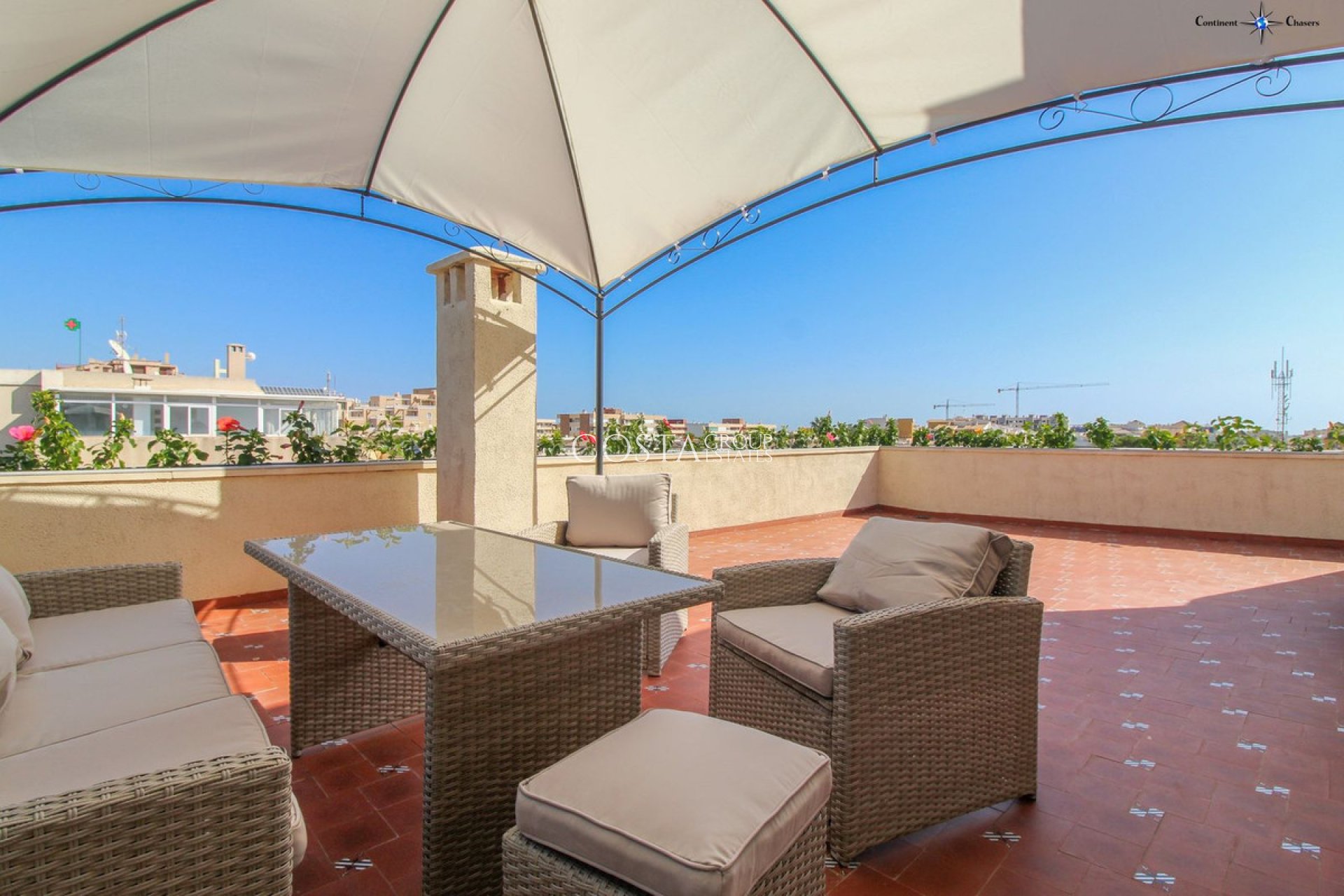 Odsprzedaż - Apartments -
Orihuela Costa - Punta Prima
