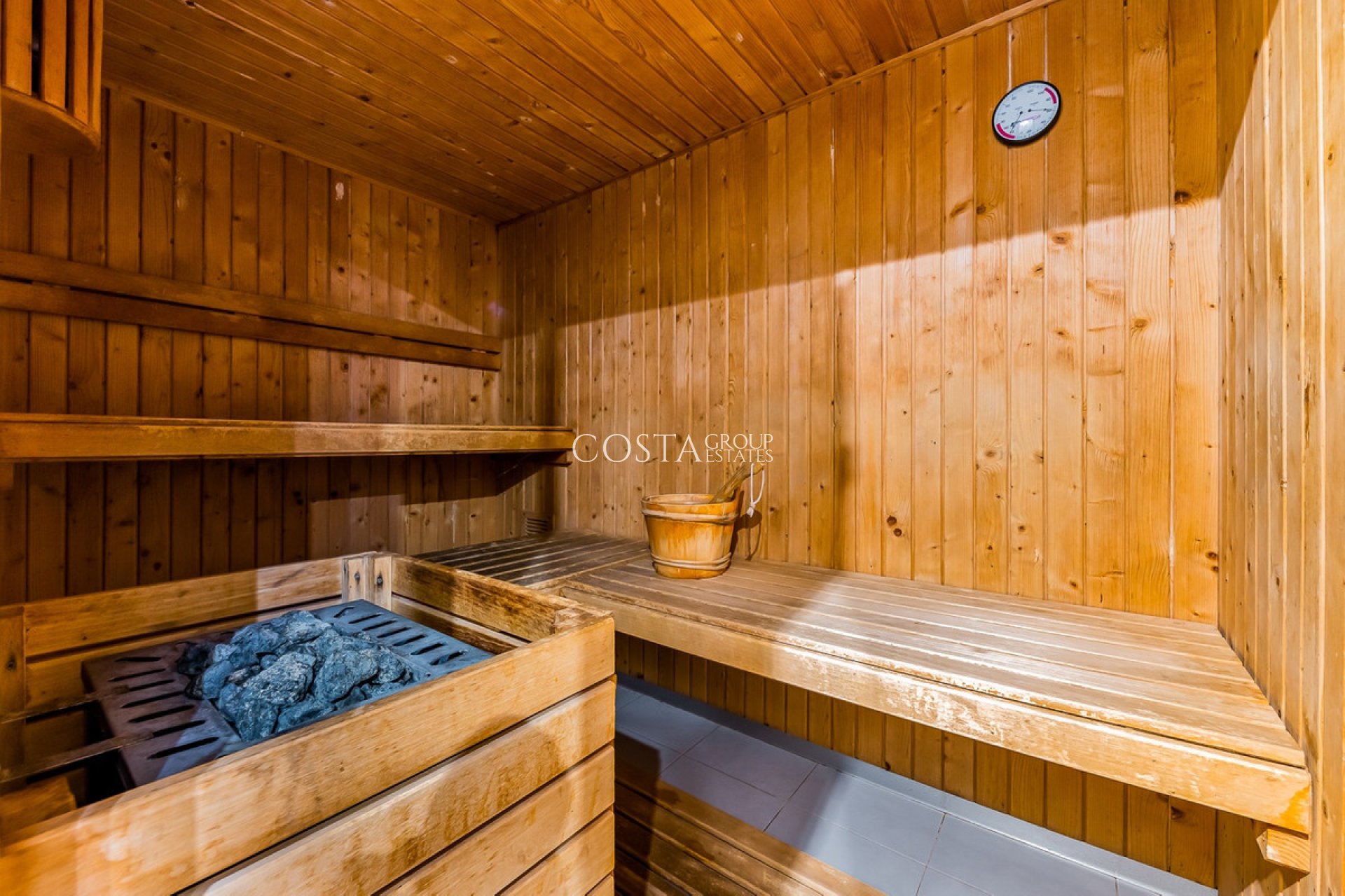 Odsprzedaż - Apartments -
Orihuela Costa - Punta Prima