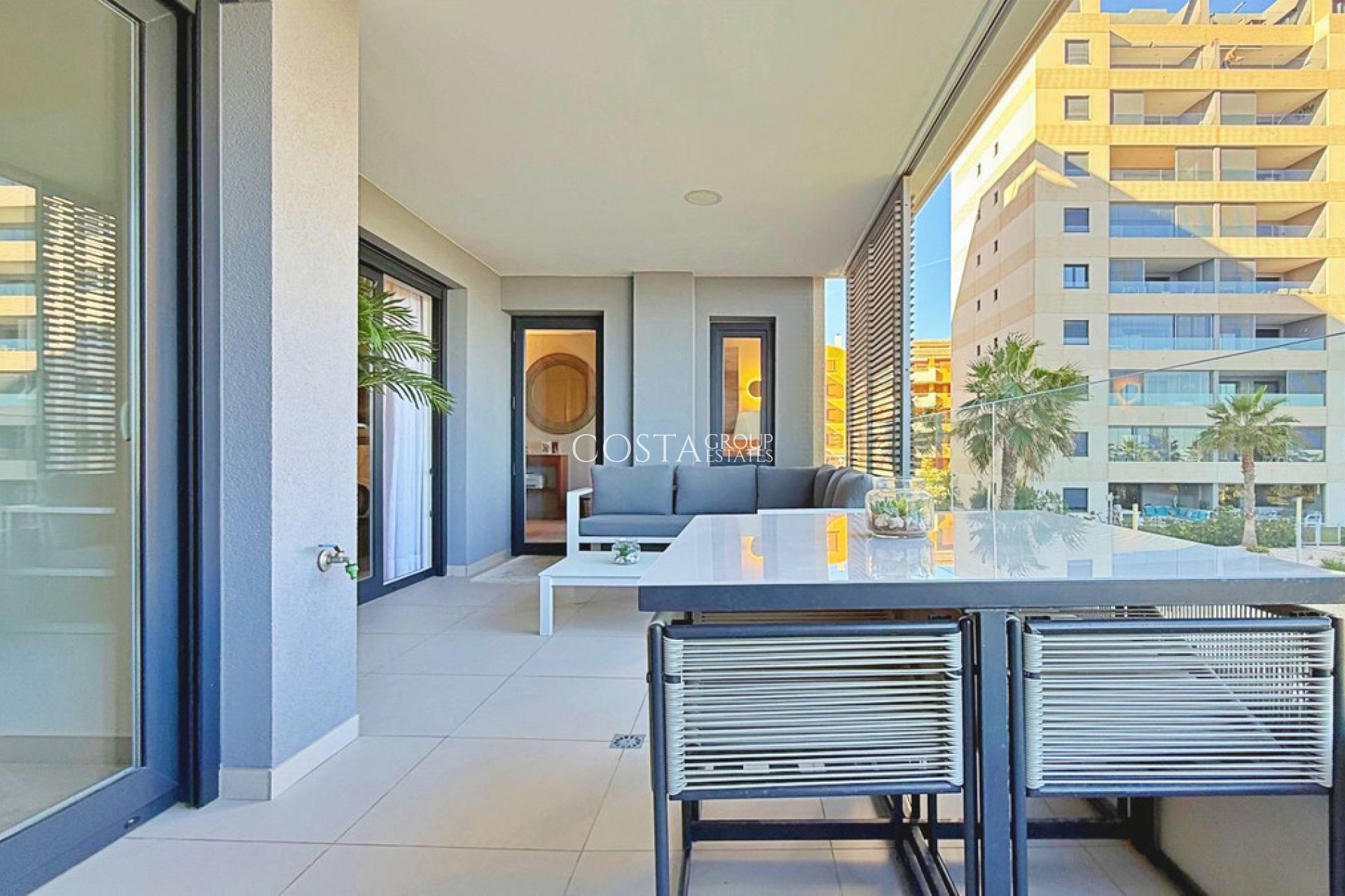 Odsprzedaż - Apartments -
Orihuela Costa - Punta Prima