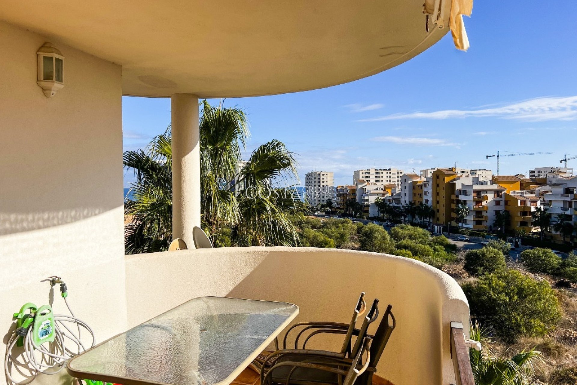 Odsprzedaż - Apartments -
Orihuela Costa - Punta Prima