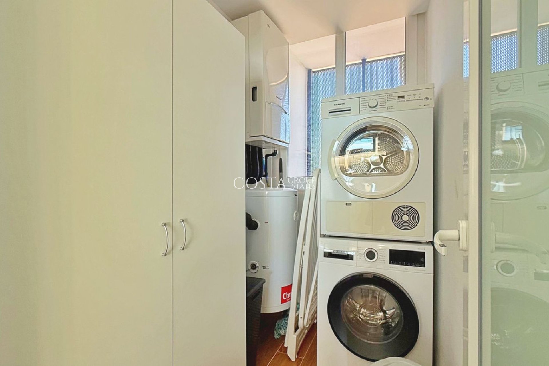 Odsprzedaż - Apartments -
Orihuela Costa - Punta Prima