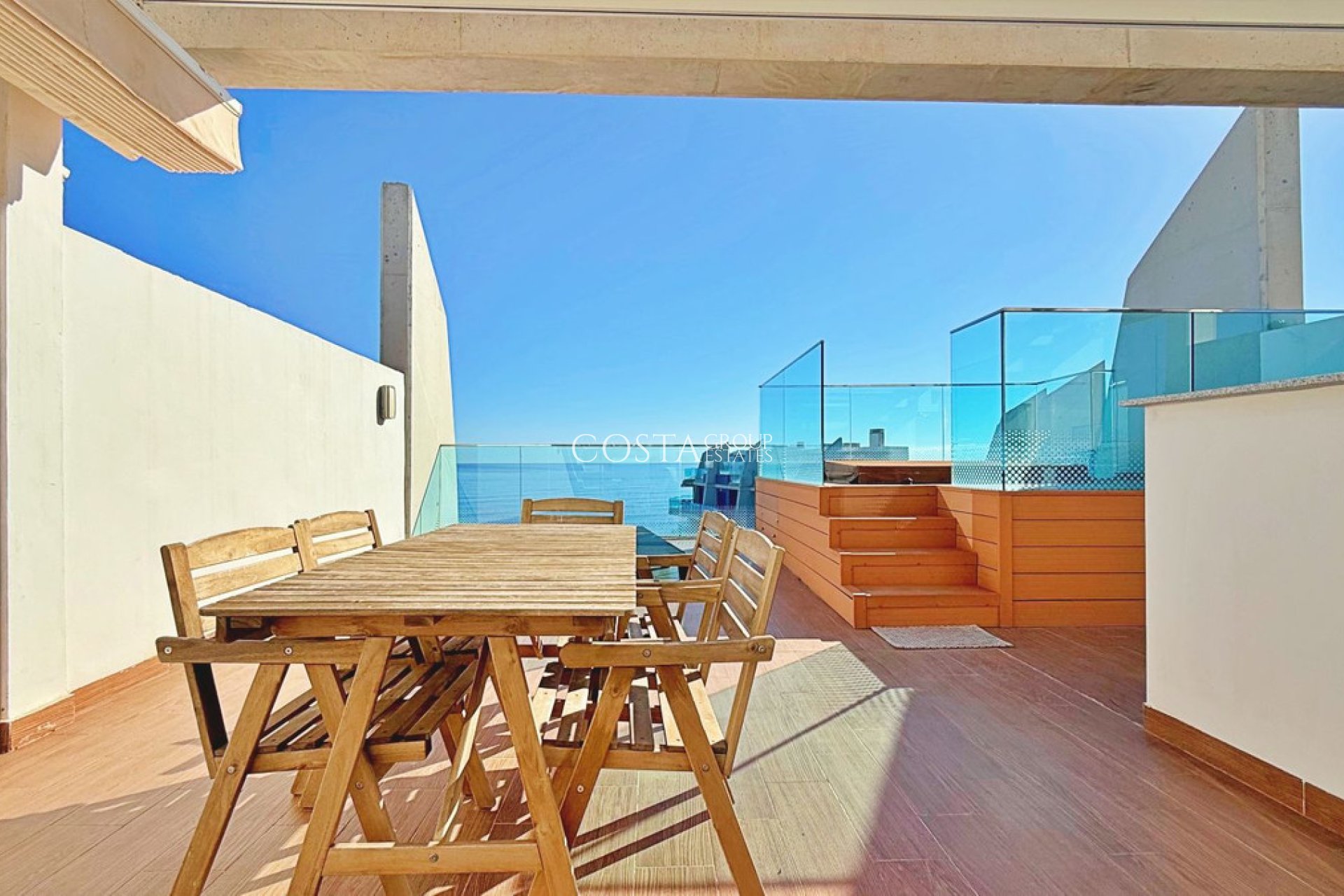 Odsprzedaż - Apartments -
Orihuela Costa - Punta Prima