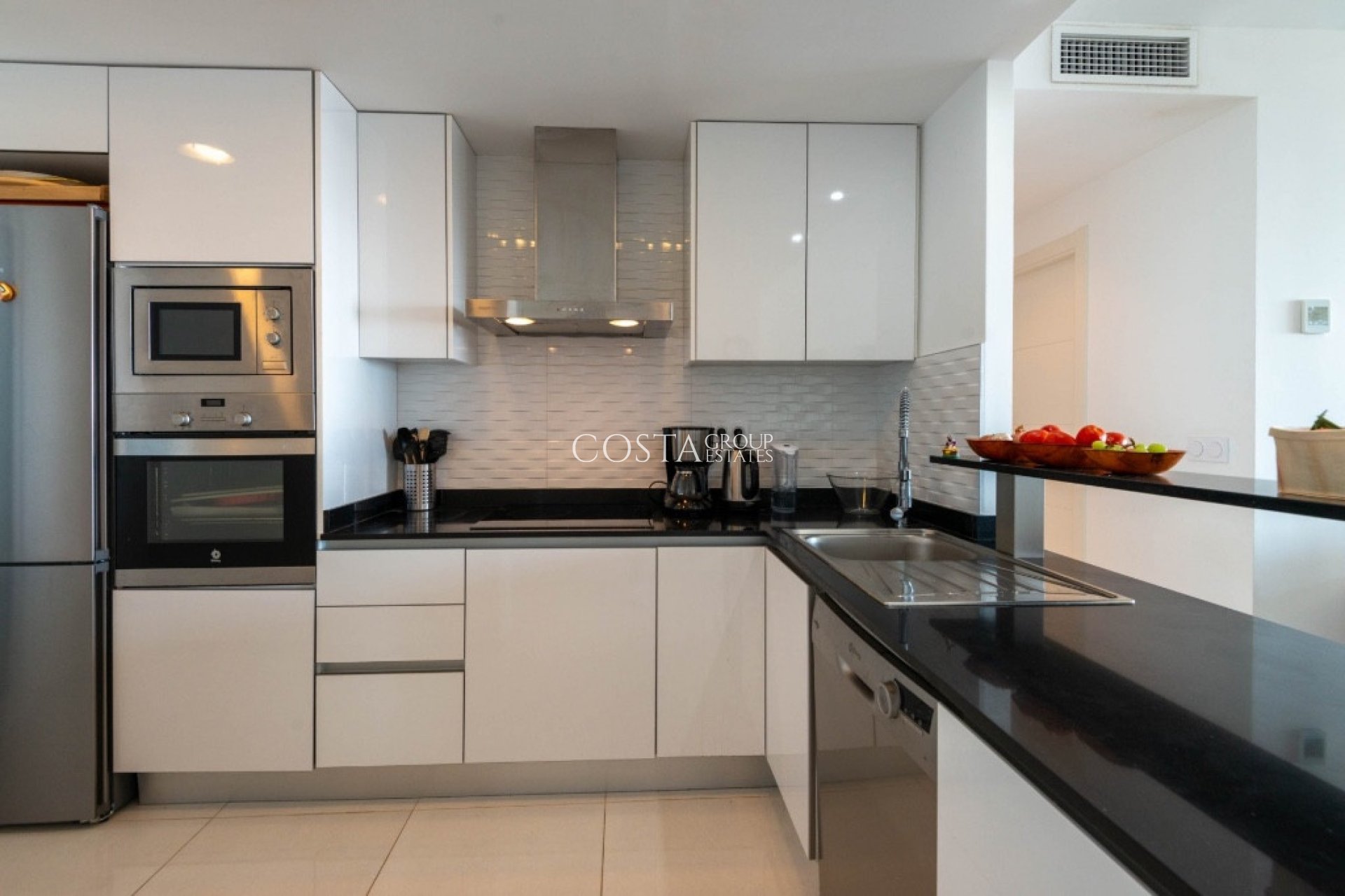 Odsprzedaż - Apartments -
Orihuela Costa - Punta Prima