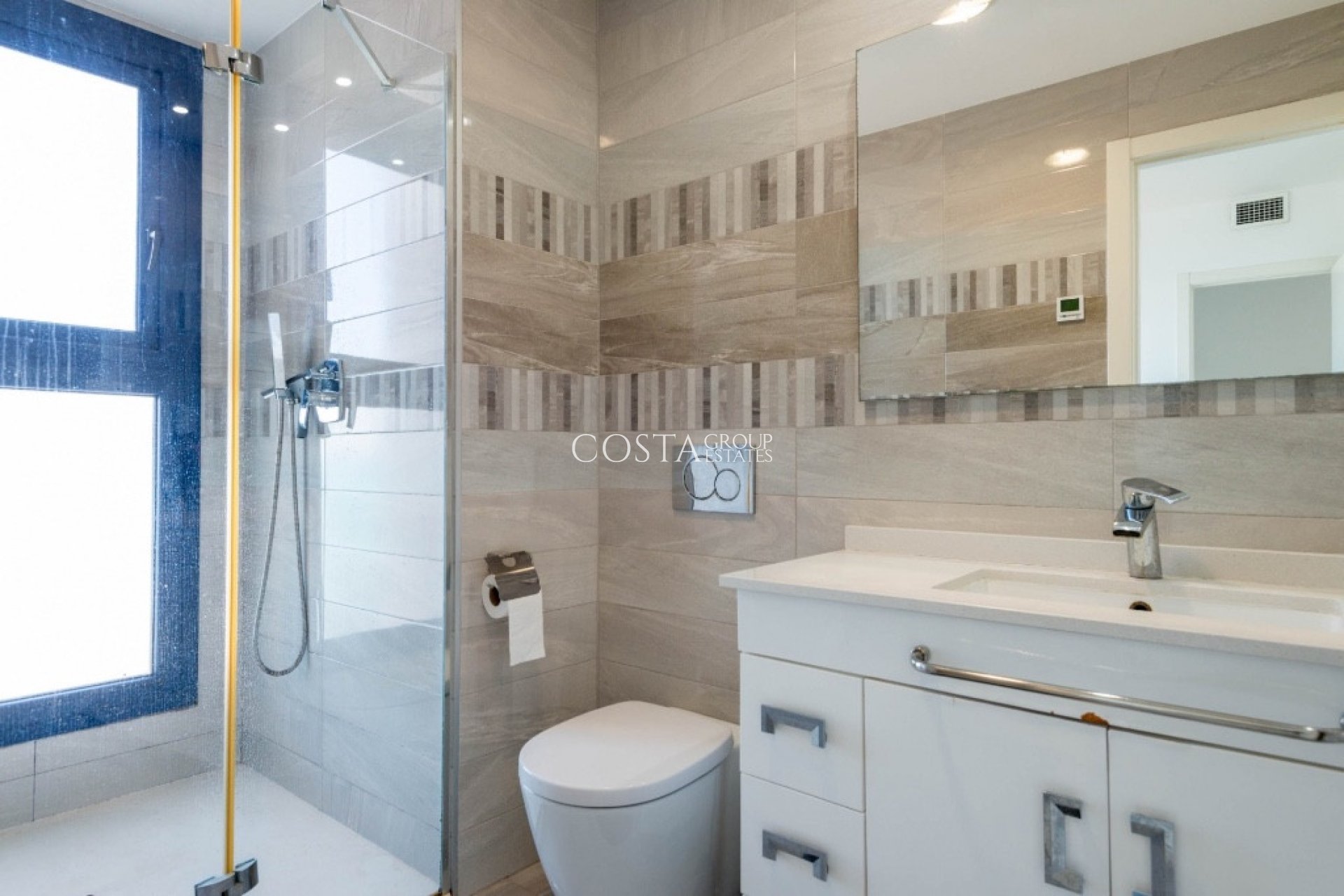 Odsprzedaż - Apartments -
Orihuela Costa - Punta Prima