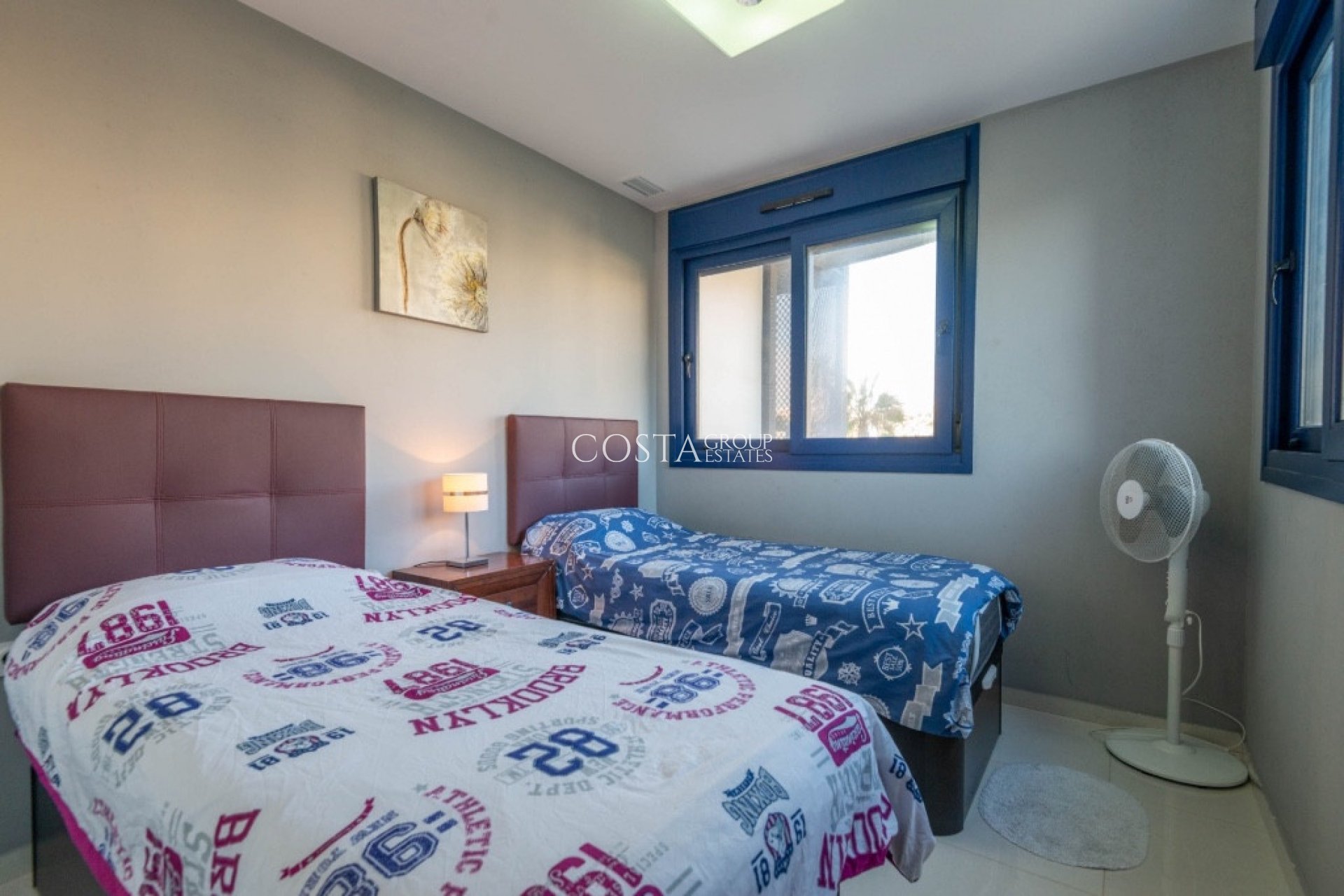 Odsprzedaż - Apartments -
Orihuela Costa - Punta Prima