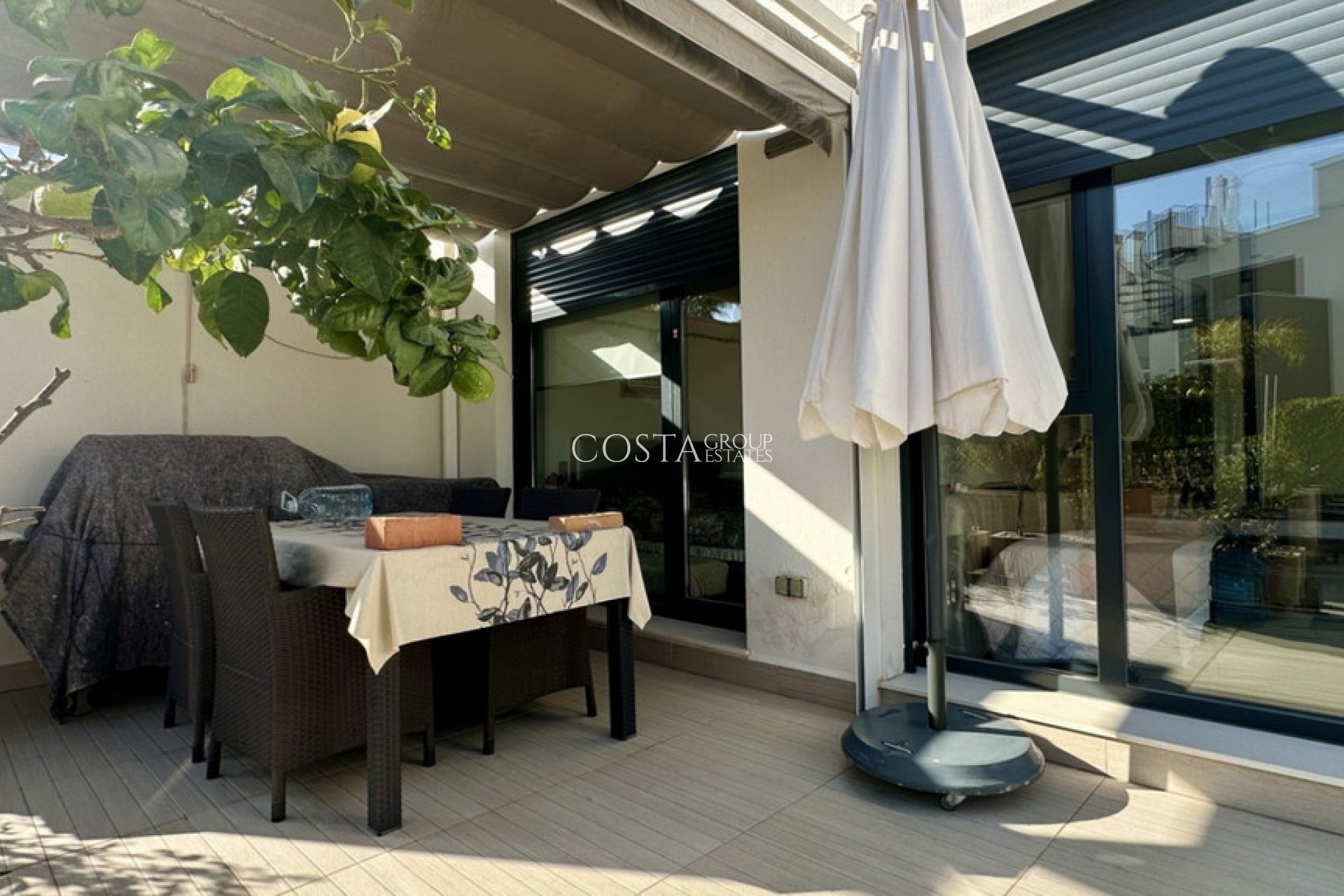 Odsprzedaż - Apartments -
Orihuela Costa - Punta Prima