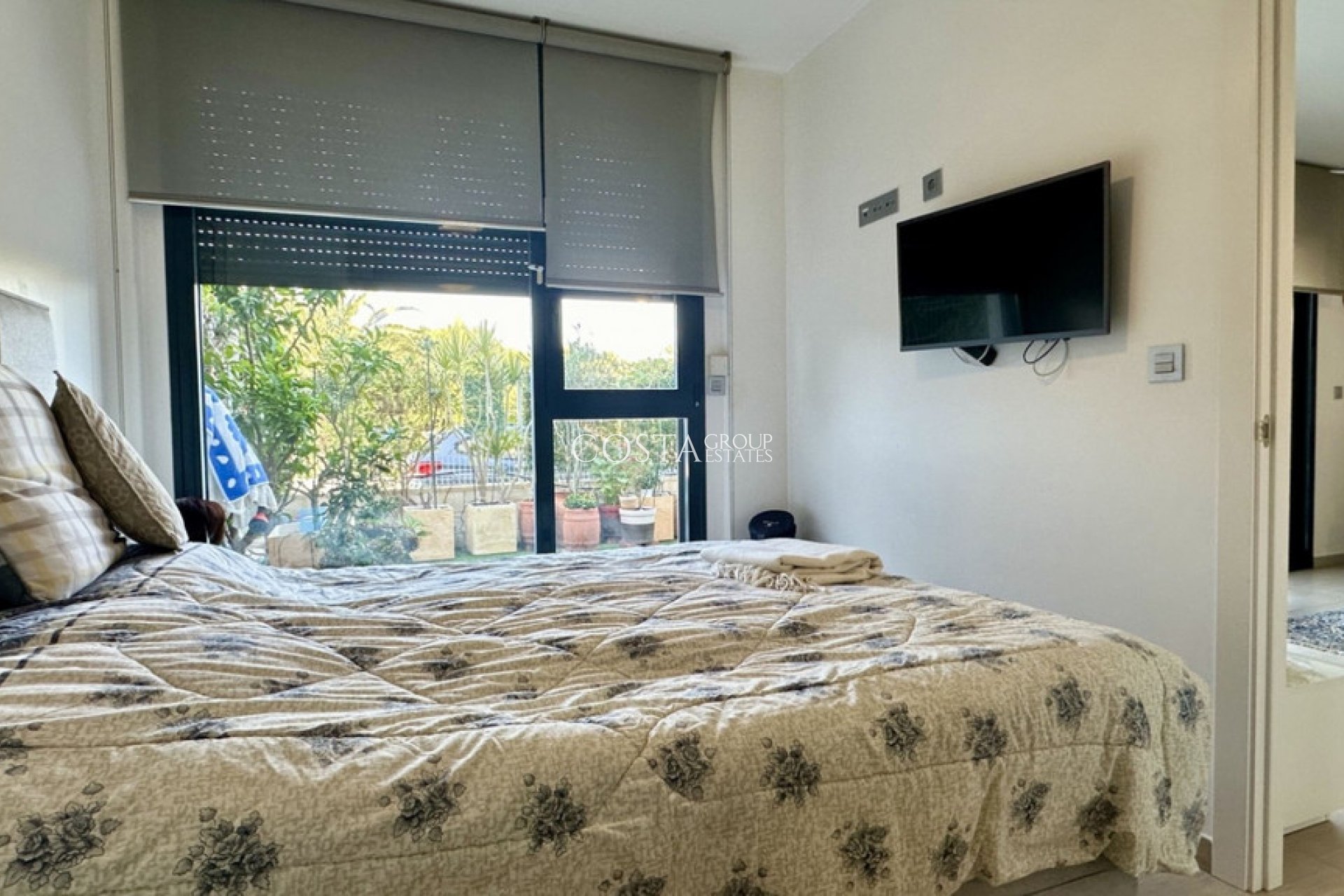 Odsprzedaż - Apartments -
Orihuela Costa - Punta Prima