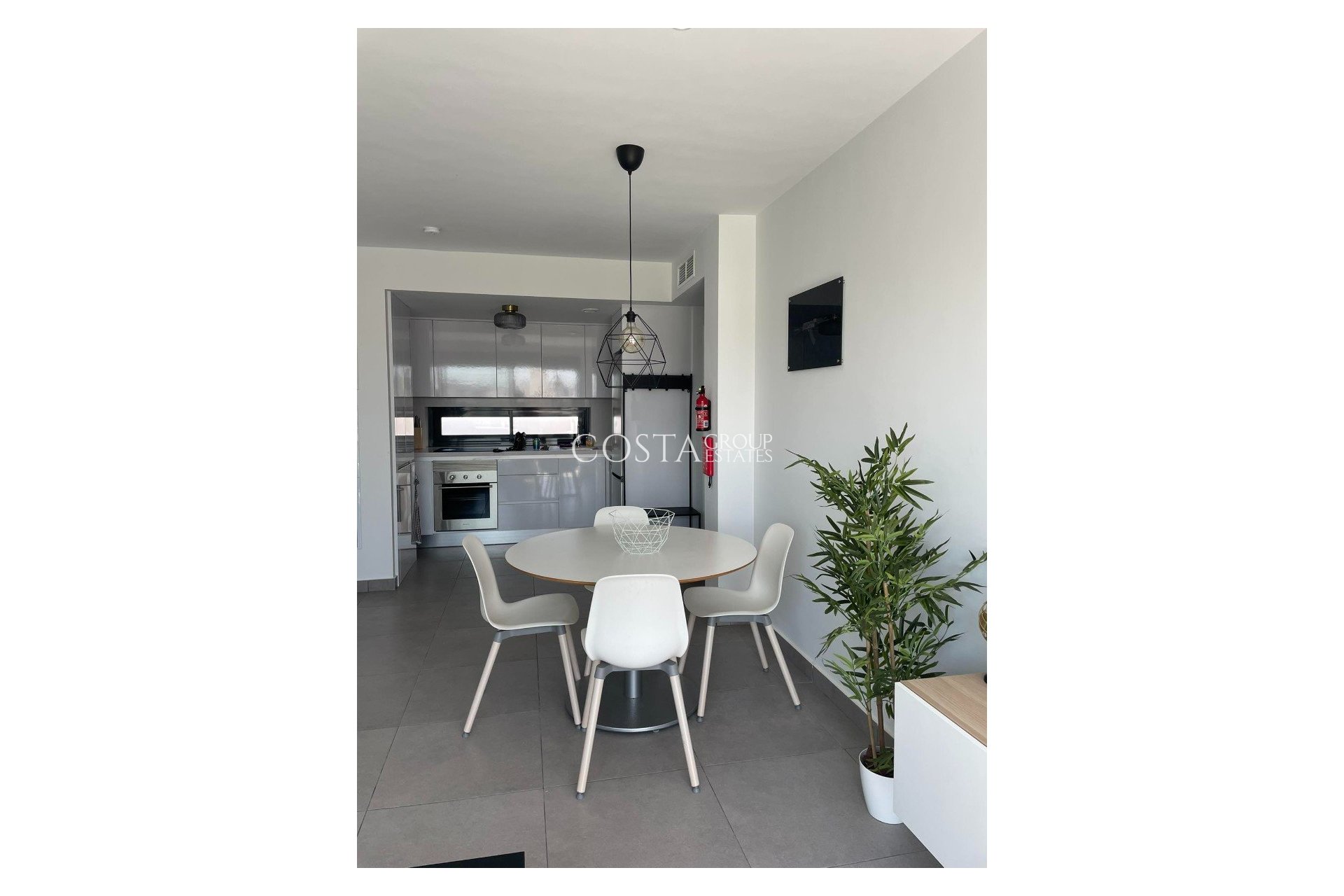 Odsprzedaż - Apartments -
Orihuela Costa - Villamartín