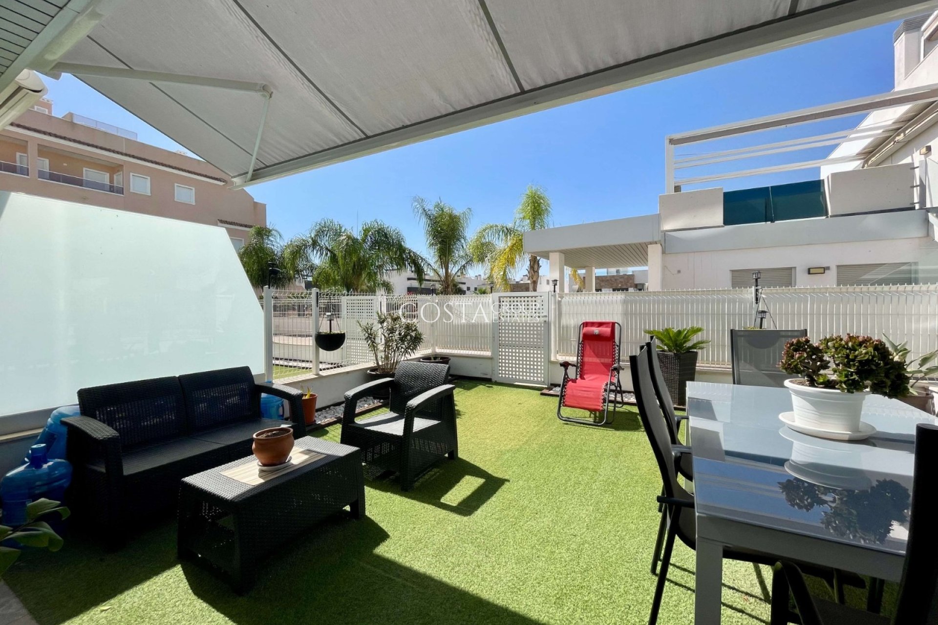 Odsprzedaż - Apartments -
Orihuela Costa - Villamartín