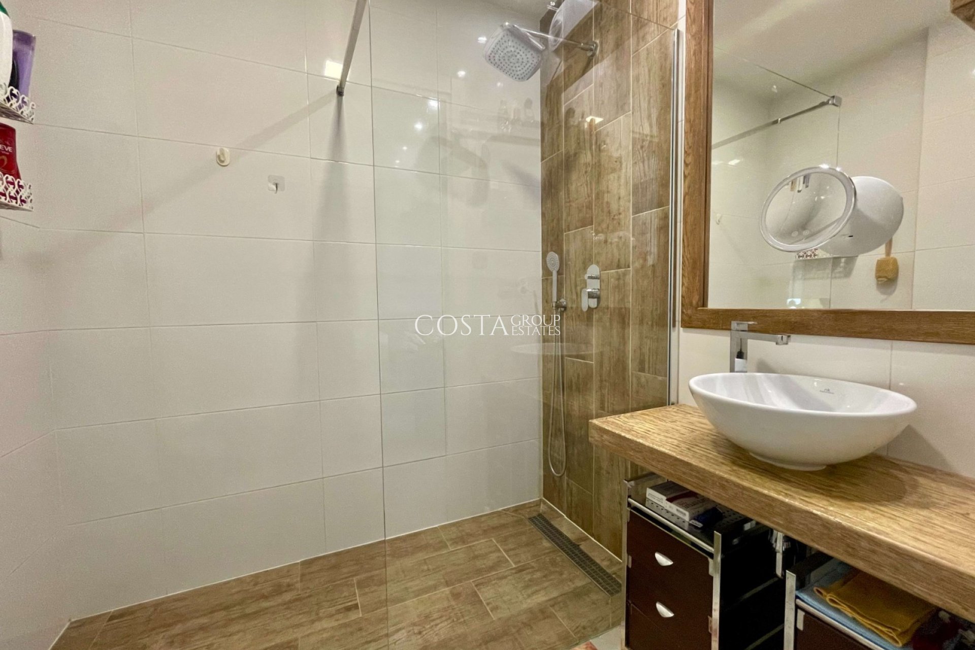 Odsprzedaż - Apartments -
Orihuela Costa - Villamartín