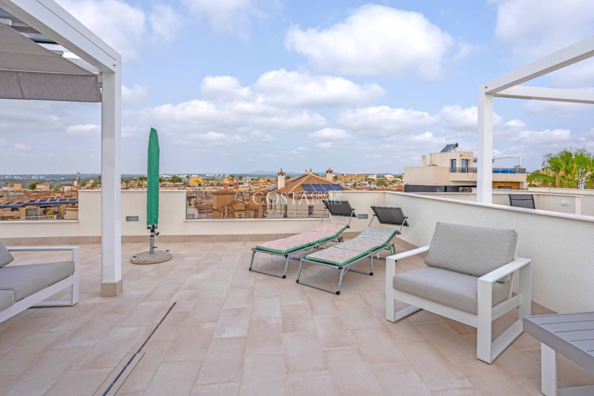 Odsprzedaż - Apartments -
Orihuela Costa - Villamartín