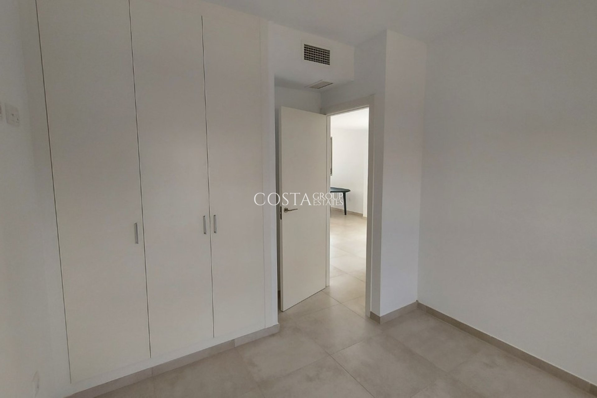 Odsprzedaż - Apartments -
Orihuela Costa - Villamartin